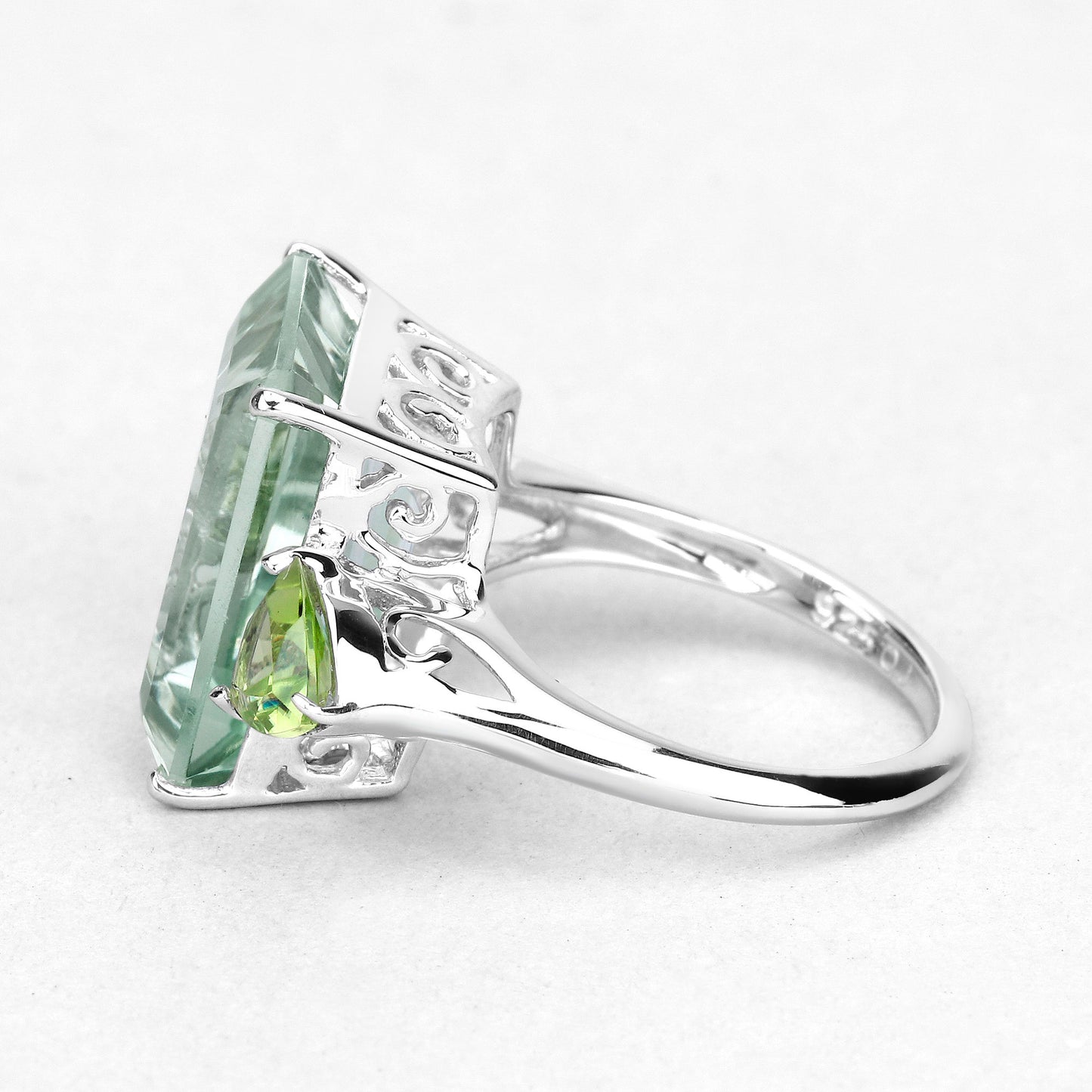Green Amethyst Cocktail Ring With Peridots 12 Carats