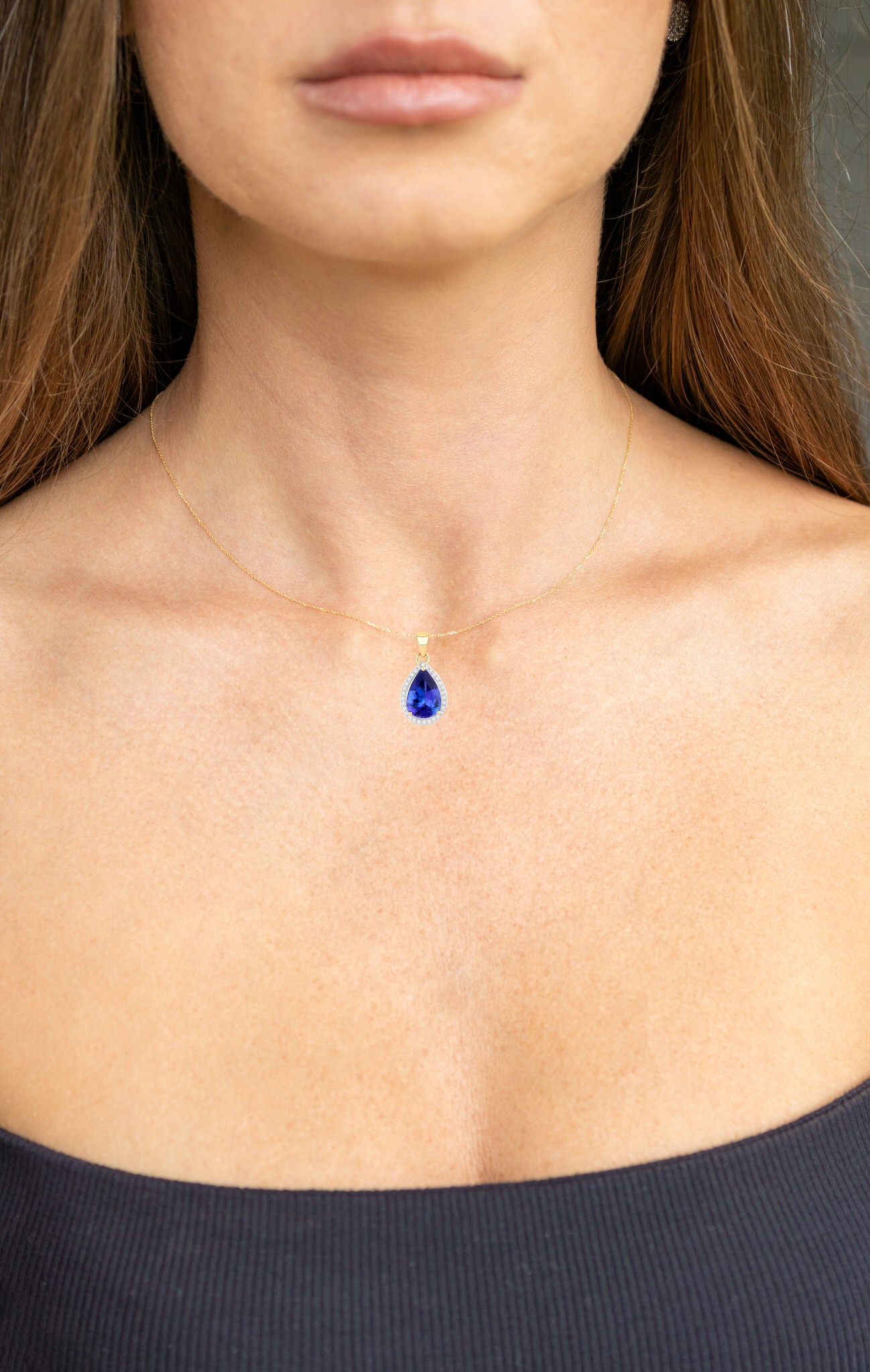 Tanzanite Pendant Necklace With Diamond Halo 3.2 Carats Total 14K Gold