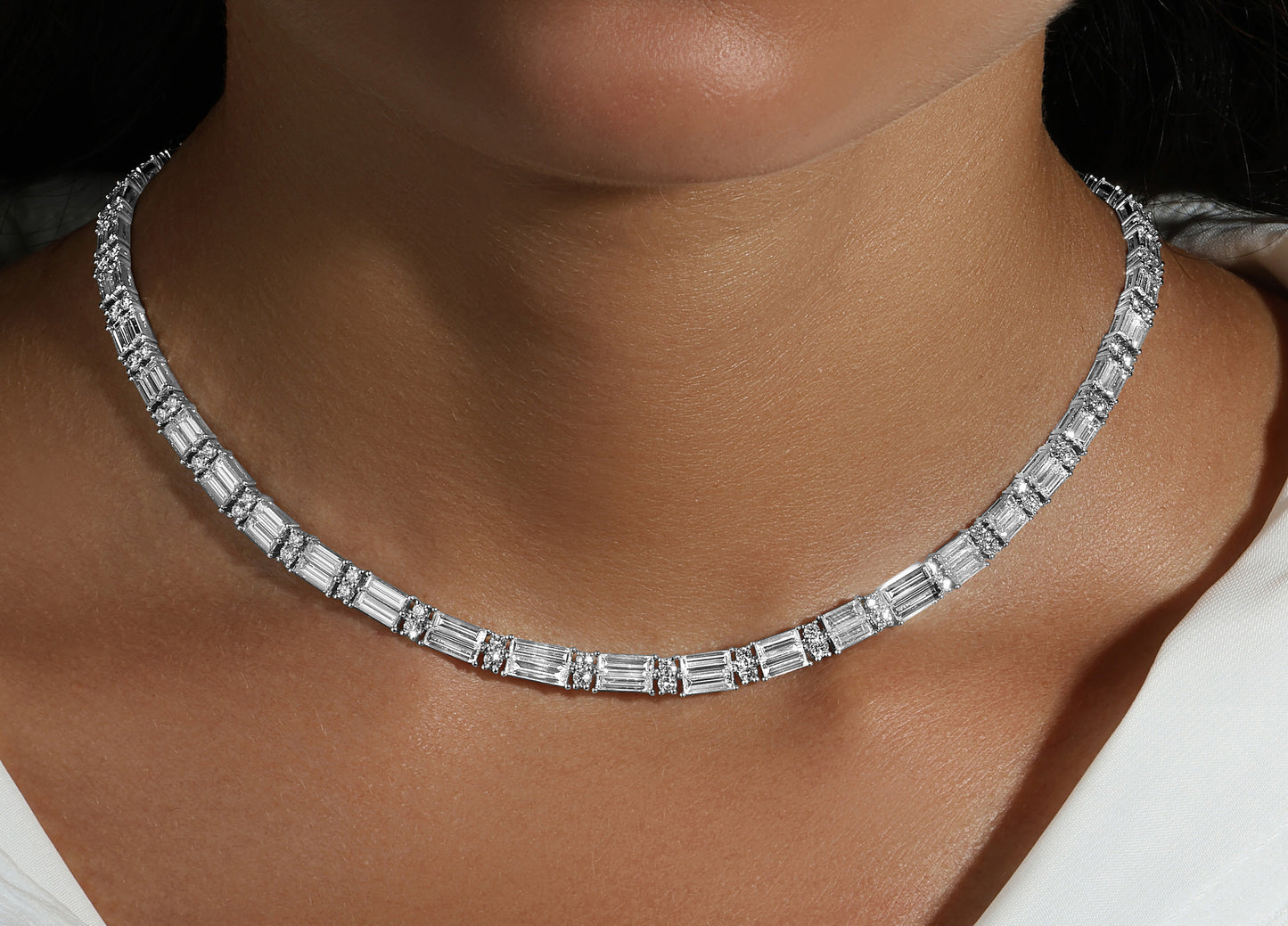 Stunning Baguette and Round Cut Diamond Tennis Necklace 18.22 Carats 18K Gold