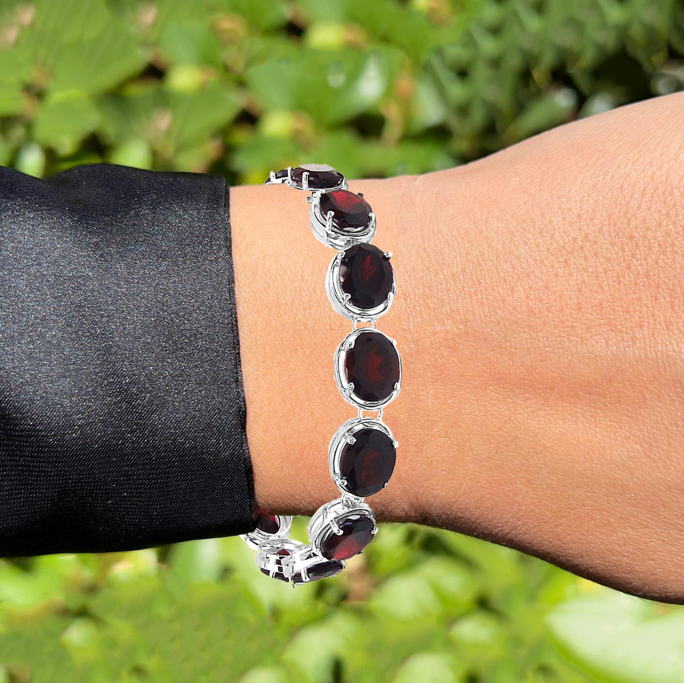 Natural Red Garnet Bracelet 35 Carats Sterling Silver