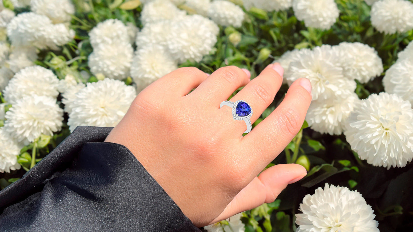 Tanzanite Ring With Diamonds 2.33 Carats 14K White Gold