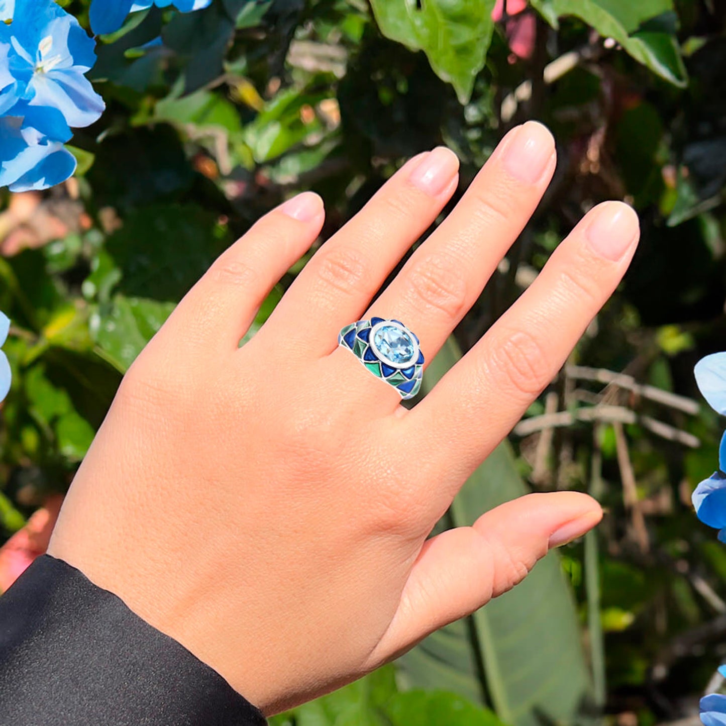 Swiss Blue Topaz Cocktail Ring Blue and Green Enamel 3.25 Carats