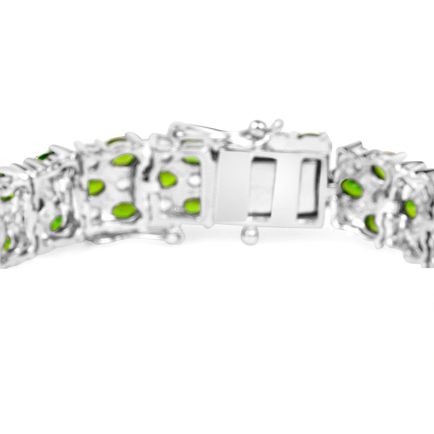 Chrome Diopside Tennis Bracelet With White Topazes 17 Carats Sterling Silver