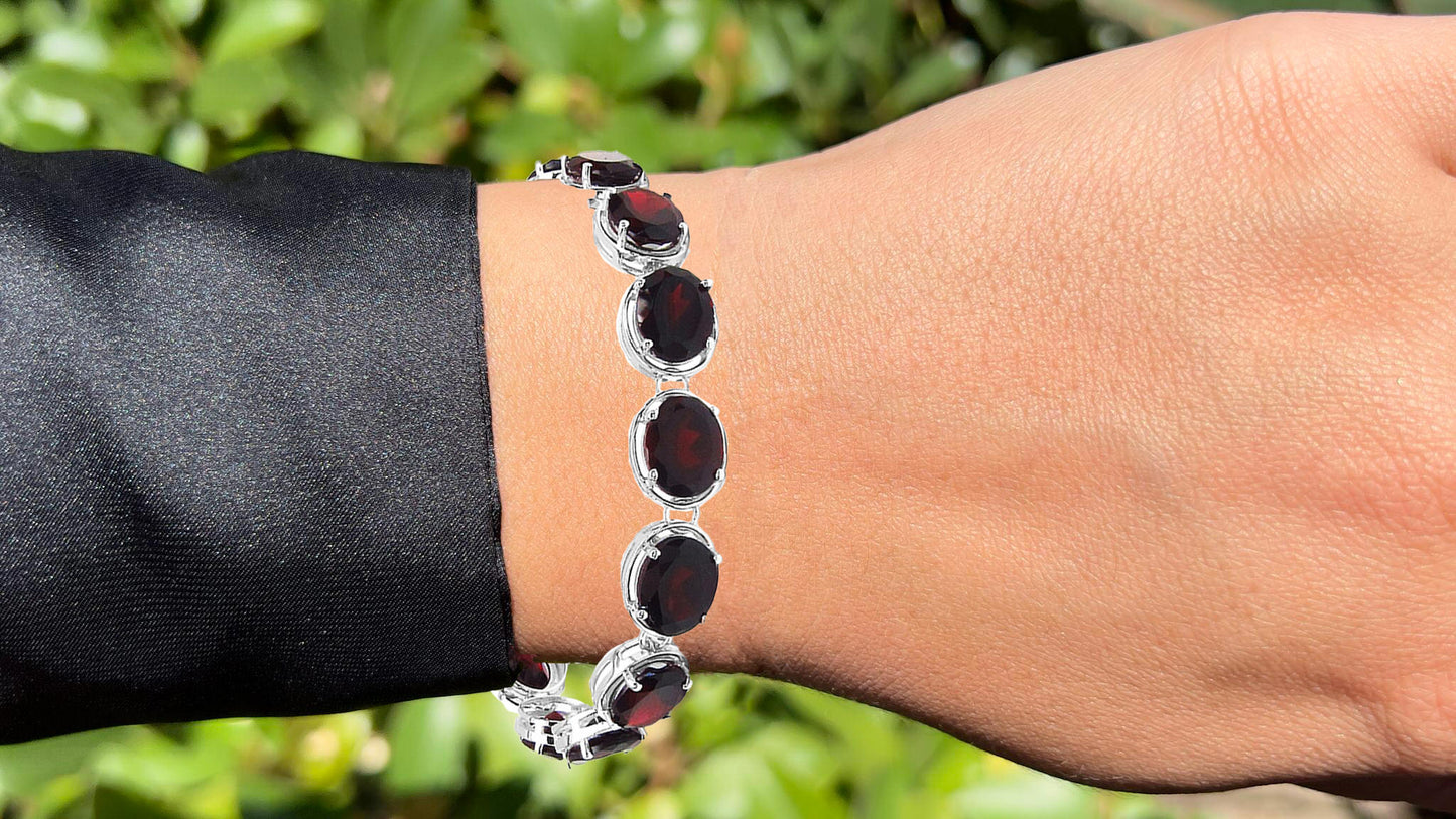 Natural Red Garnet Bracelet 35 Carats Sterling Silver