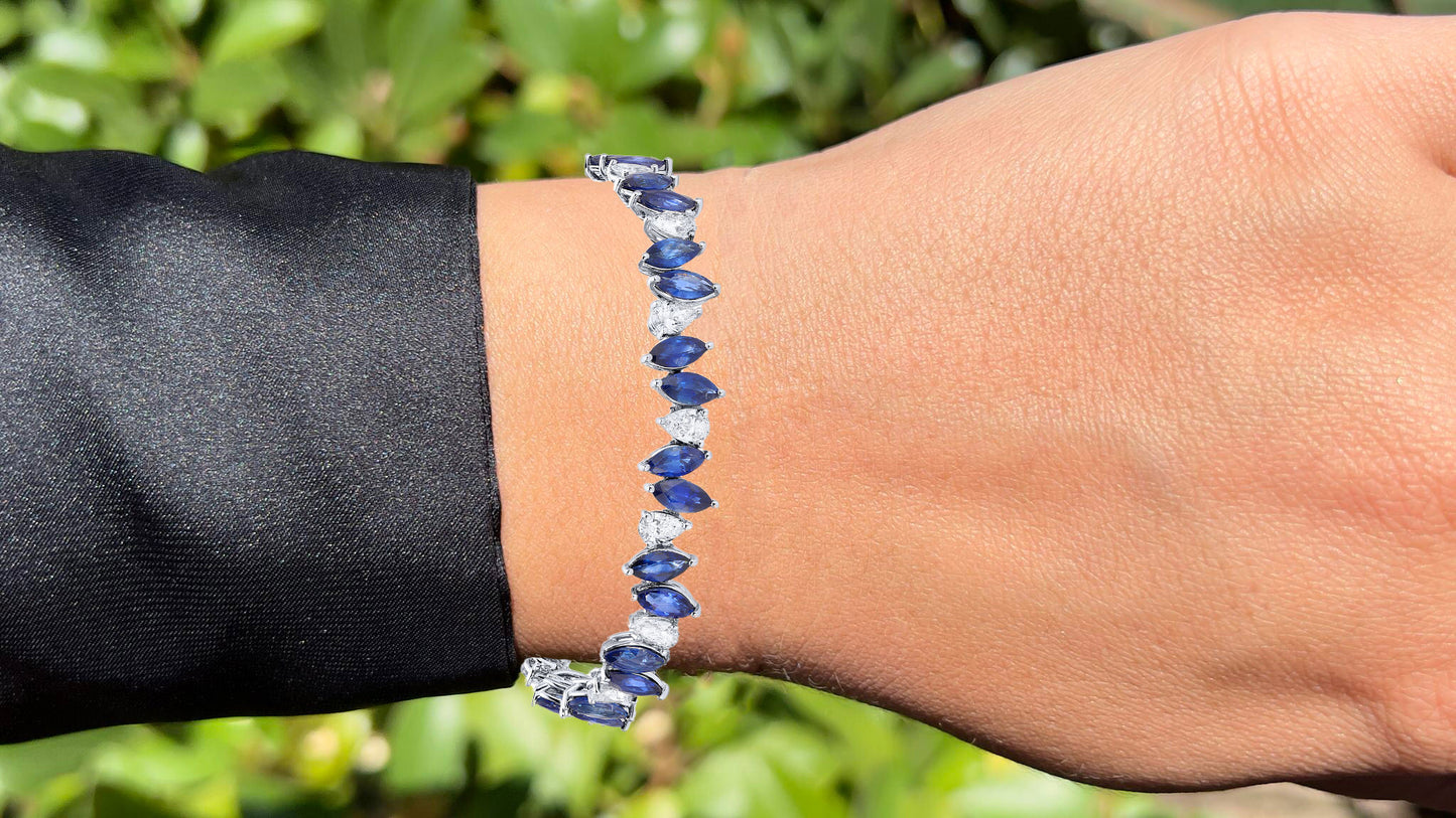 Marquise Blue Sapphires and Pear Diamonds Tennis Bracelet 17.5 Carats 18K Gold