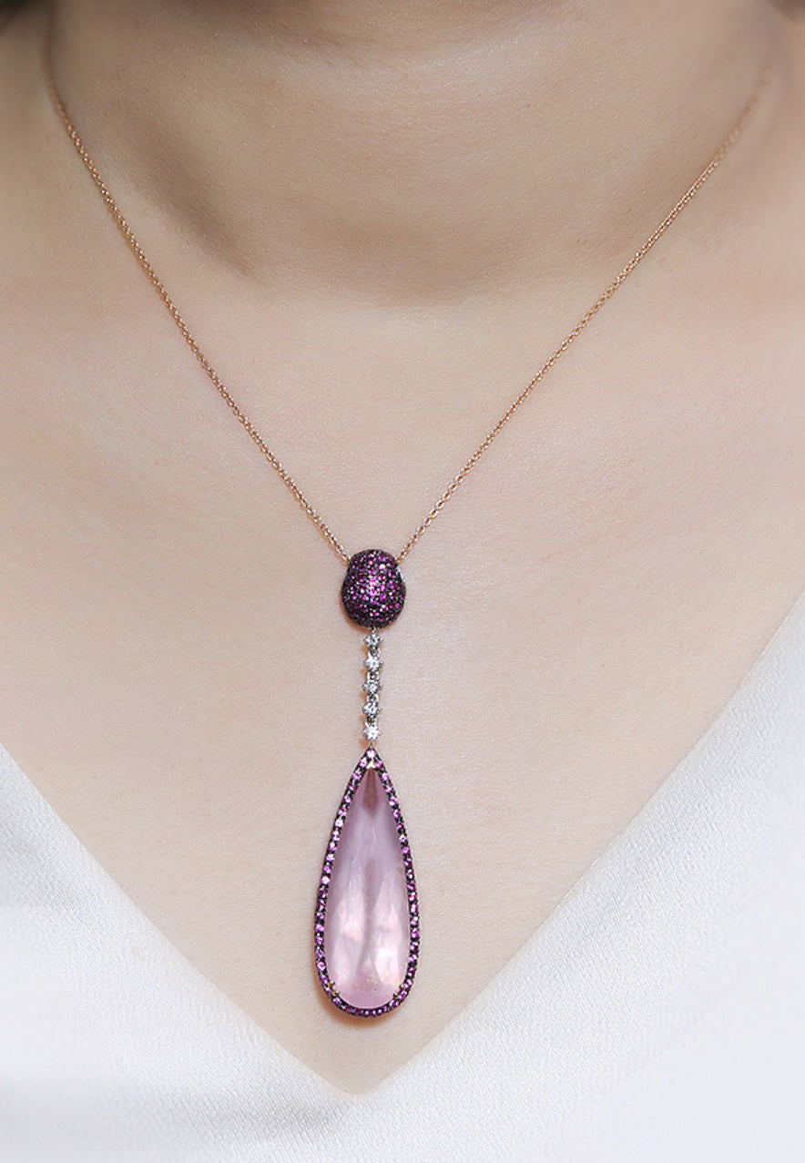 Rose Quartz Pendant Pink Sapphires and Diamonds 17 Carats 18K Gold