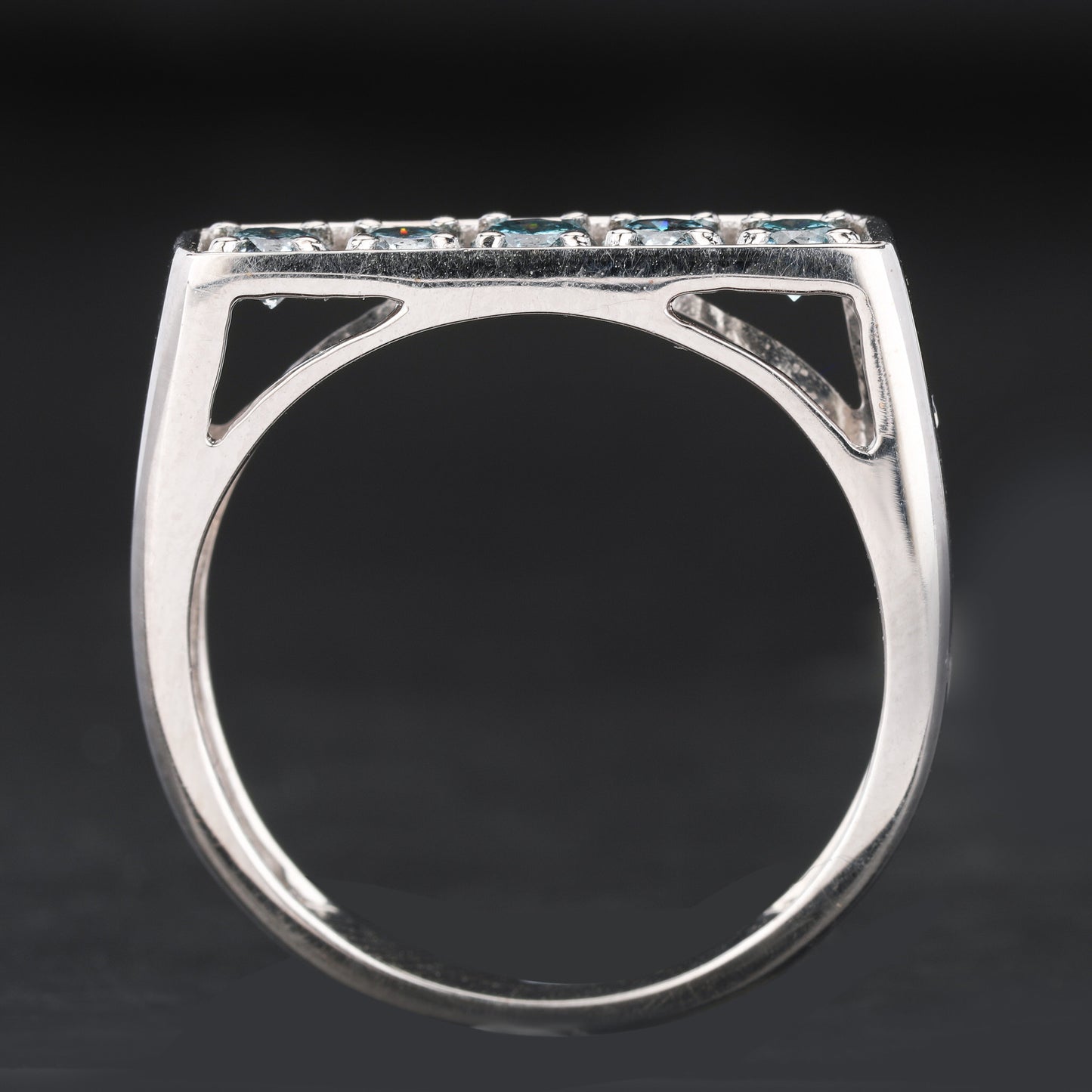 Blue Diamond Ring 0.5 Carats 9K White Gold