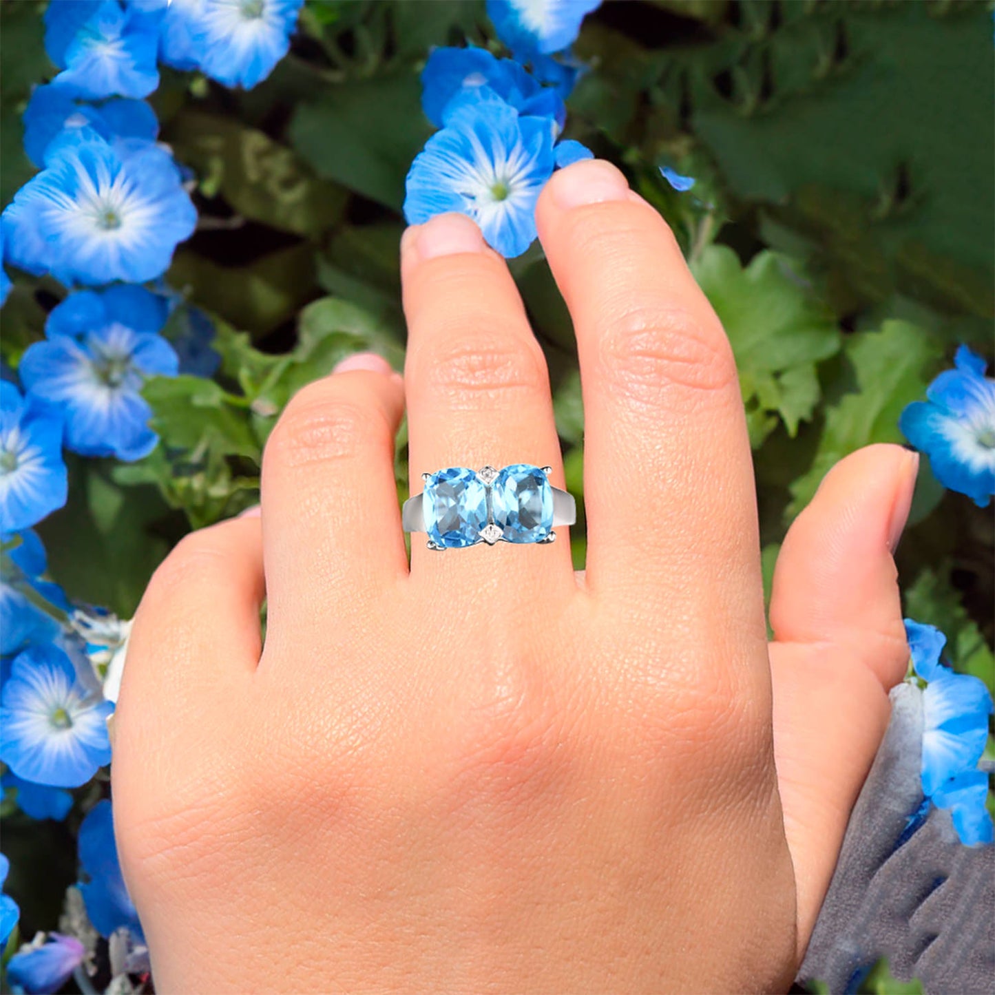 Blue Topaz Ring With White Topaz 7.01 Carats Sterling Silver