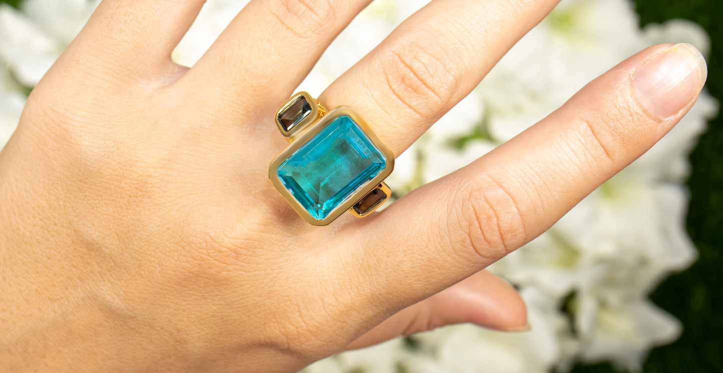 Paraiba Quartz Ring London Blue Topaz 17 Carats 18K Yellow Gold Plated Silver