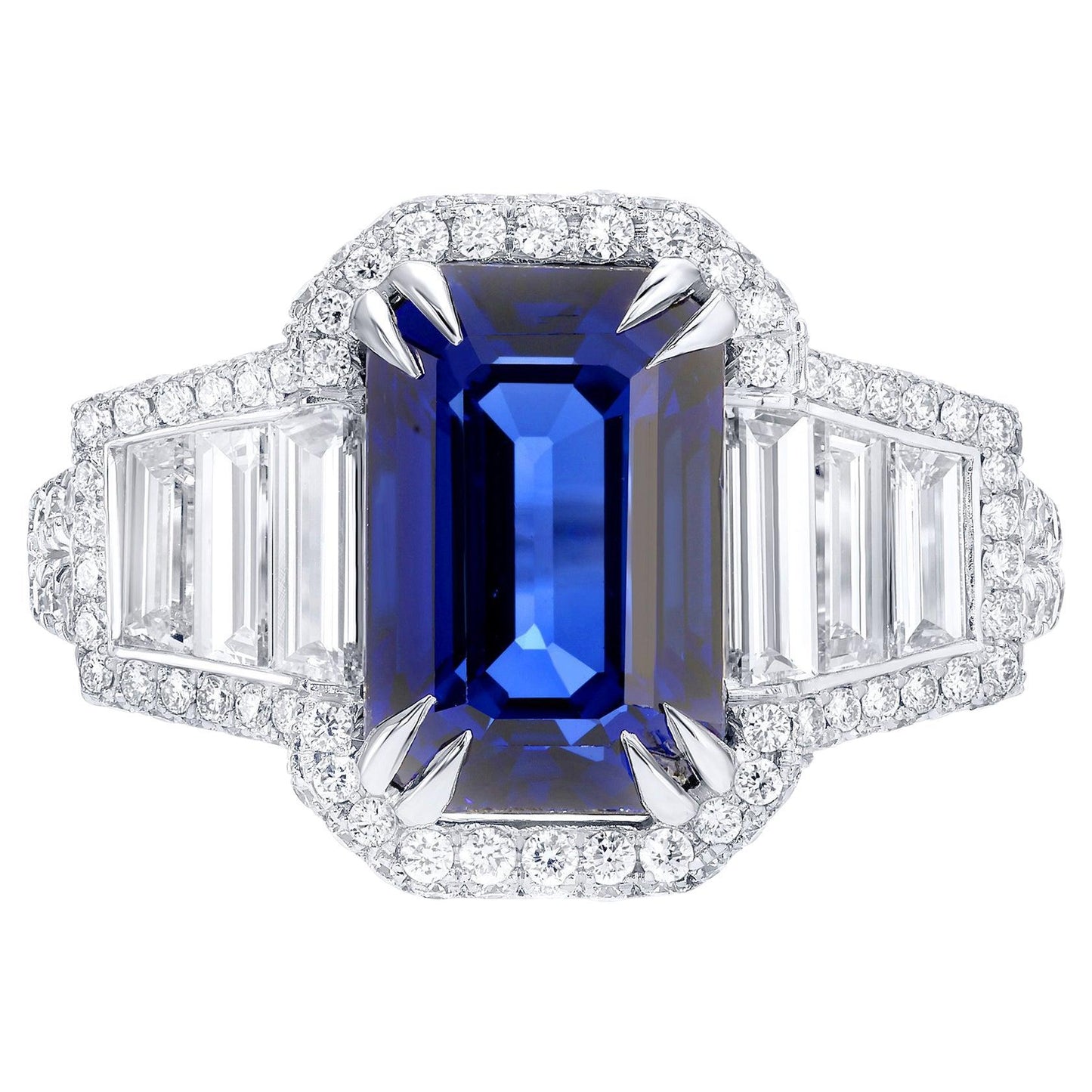 Certified Madagascar Blue Sapphire Ring Diamond Setting 6.6 Carats 18K Gold