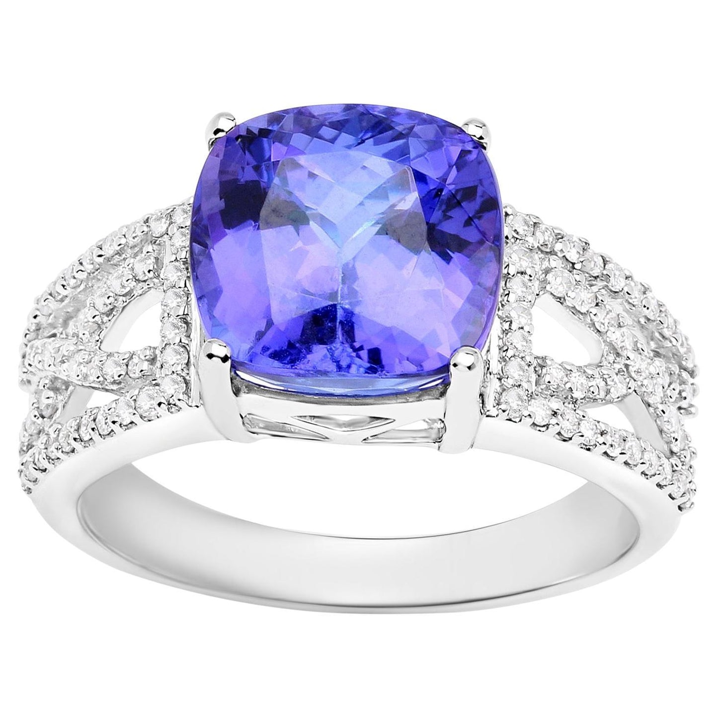 Tanzanite Cocktail Ring Diamond Setting 5.1 Carats Total 14K Gold