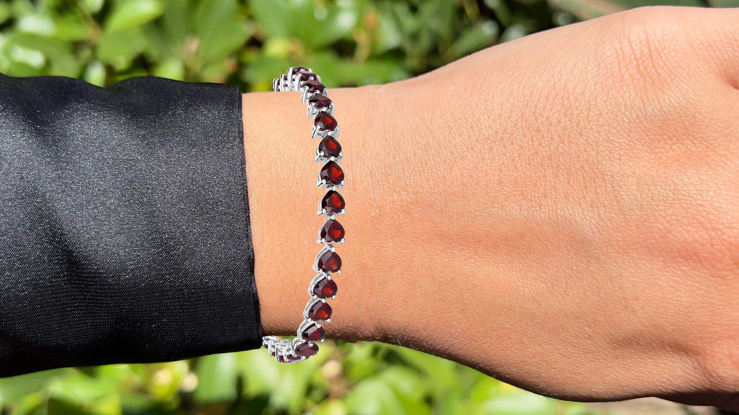 Garnet Heart Bracelet 15.4 Carats Sterling Silver