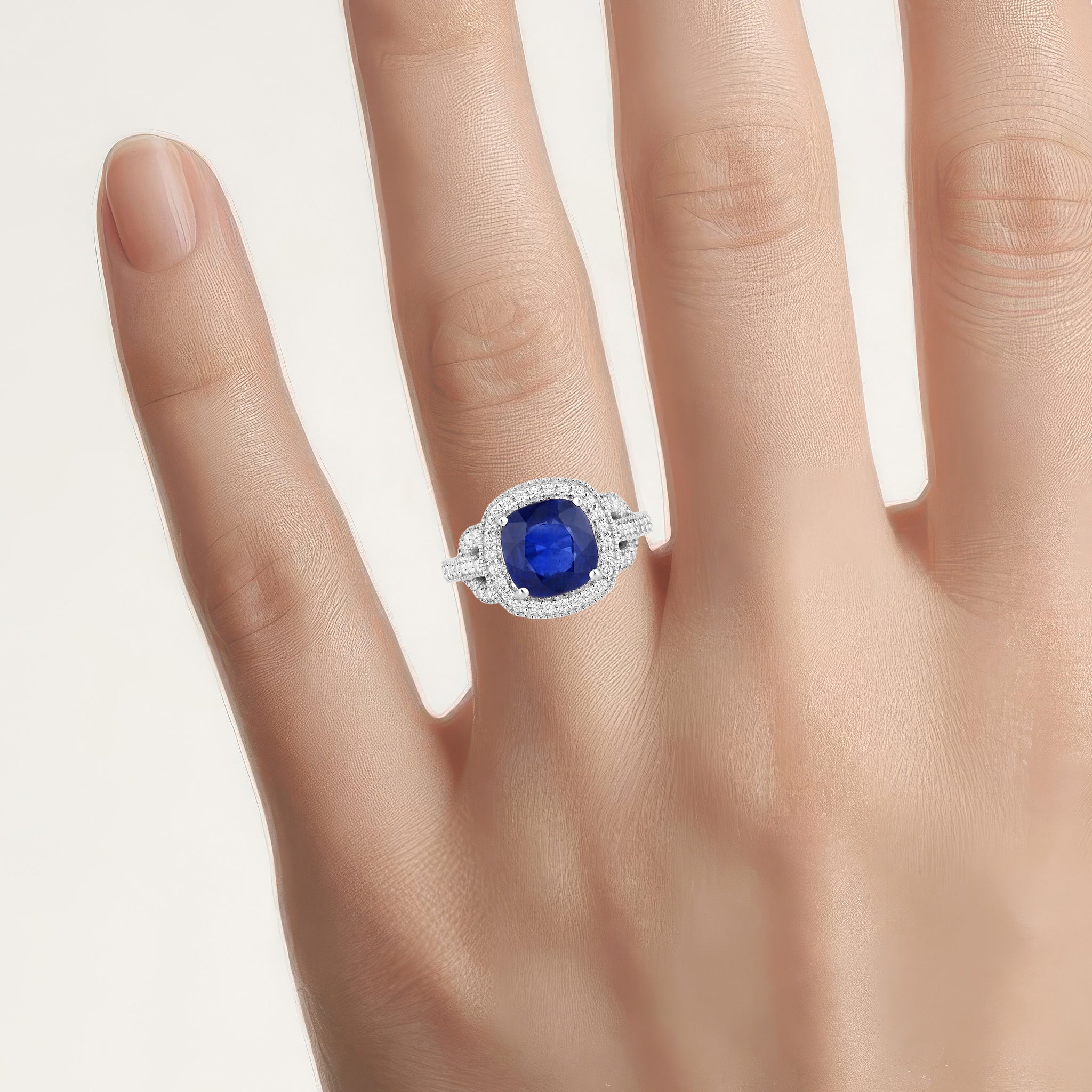 Blue Sapphire Ring With Diamonds 3.6 Carats 18K White Gold