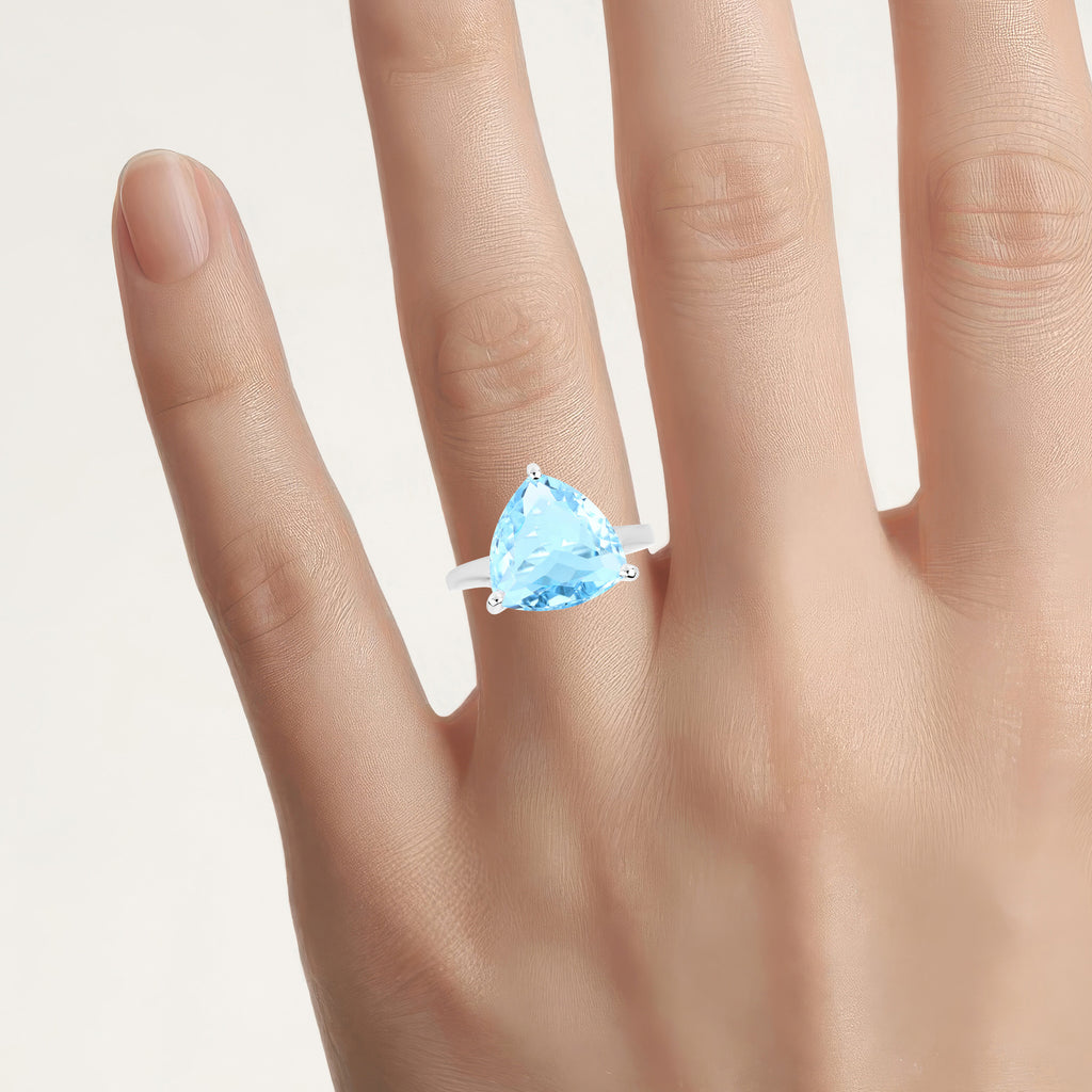 Blue Topaz Ring 8.28 Carats Sterling Silver