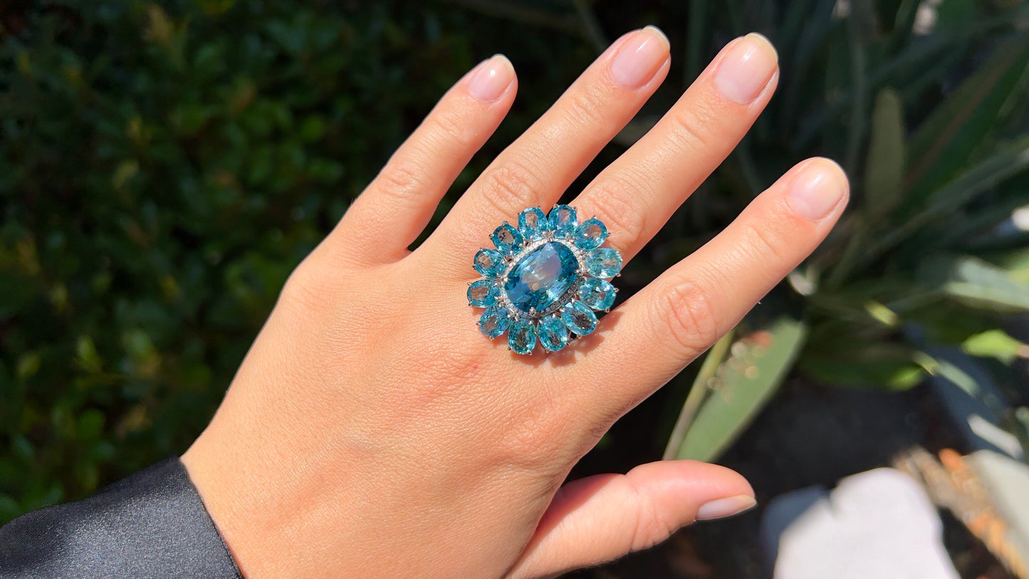 Important Rare Natural Ocean Blue Zircon Ring Diamond Halo 30 Carats 14K Gold