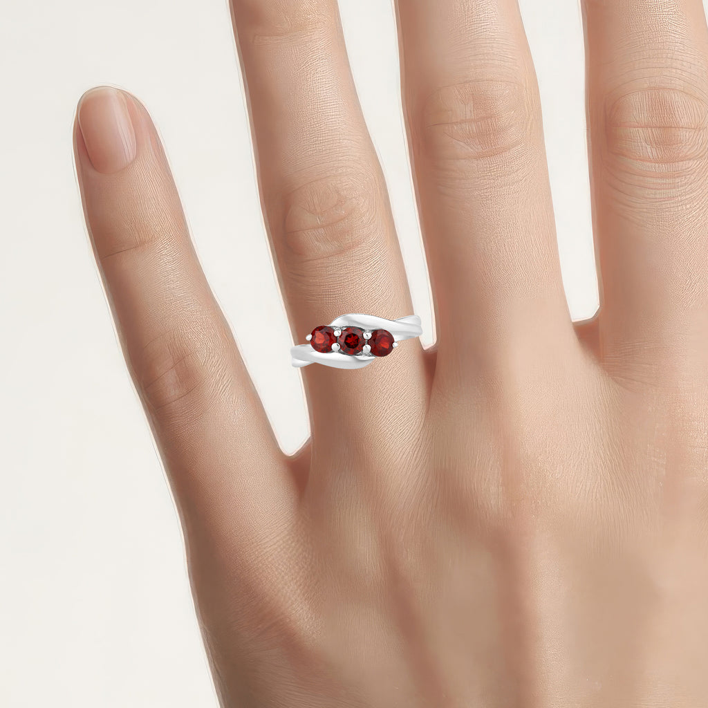 Garnet Ring 0.88 Carats Sterling Silver