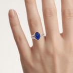 Blue Sapphire Ring With Diamonds 4.24 Carats 18K Yellow Gold