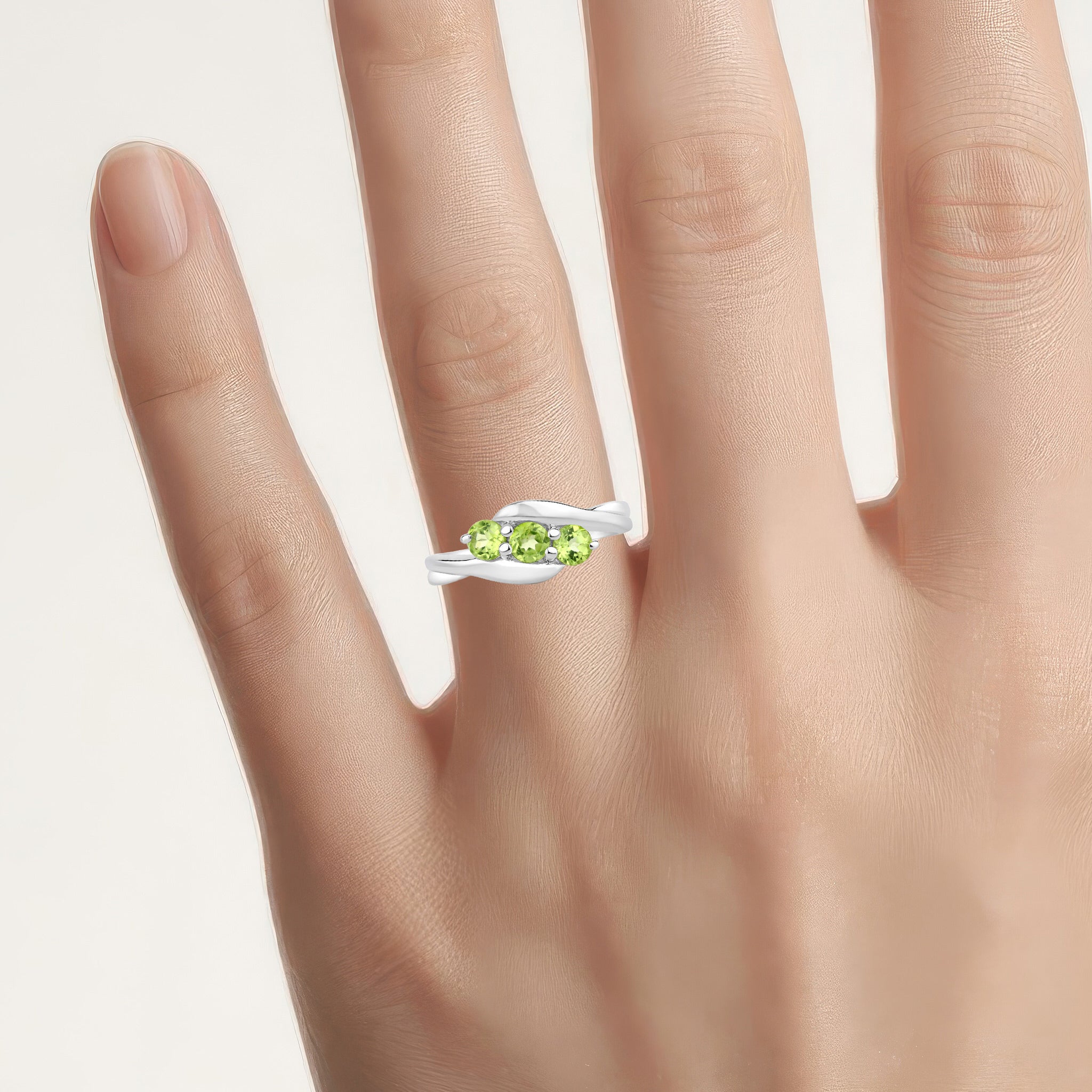 Peridot Ring 0.7 Carats Sterling Silver