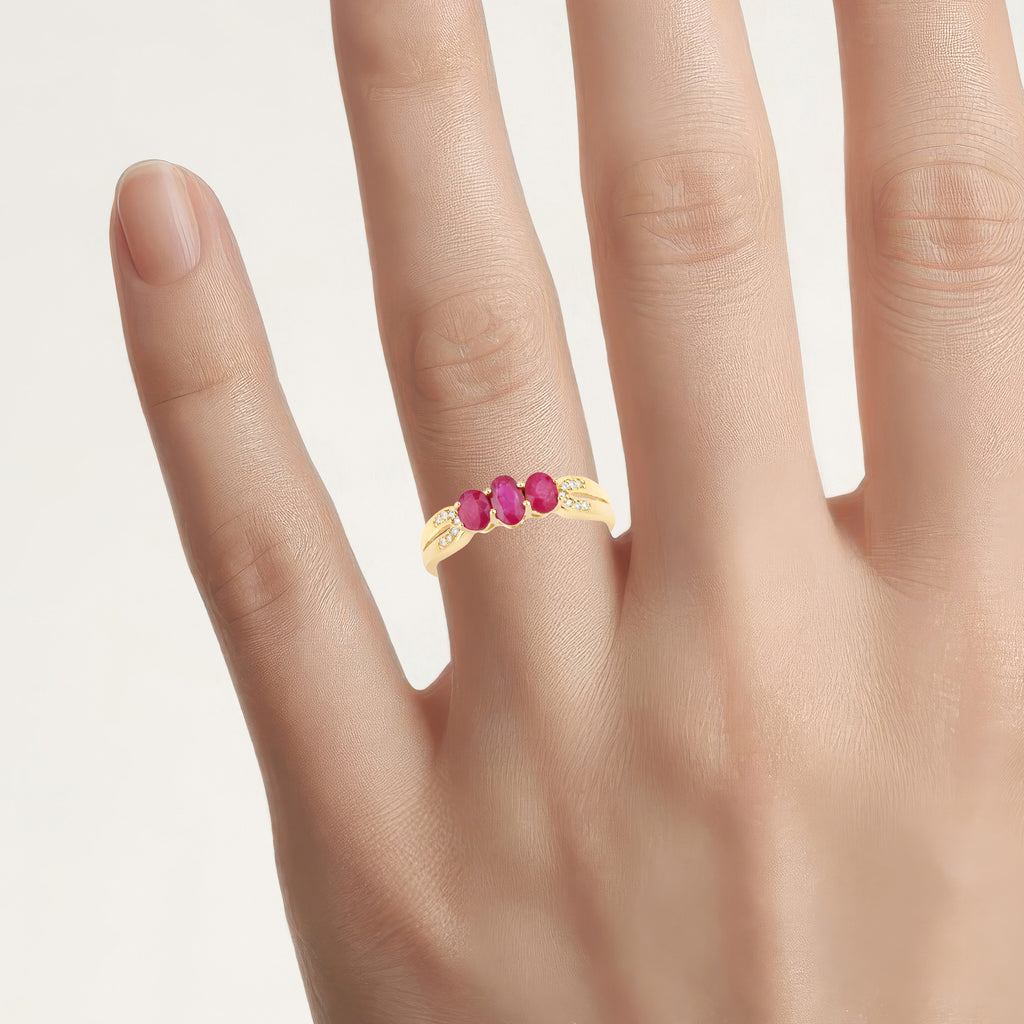 Ruby Ring With Diamonds 0.88 Carats 14K Yellow Gold