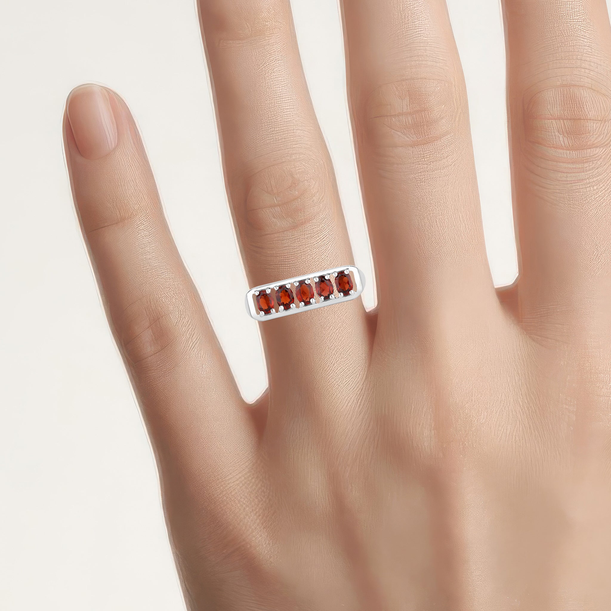 Garnet Ring 0.98 Carats Sterling Silver