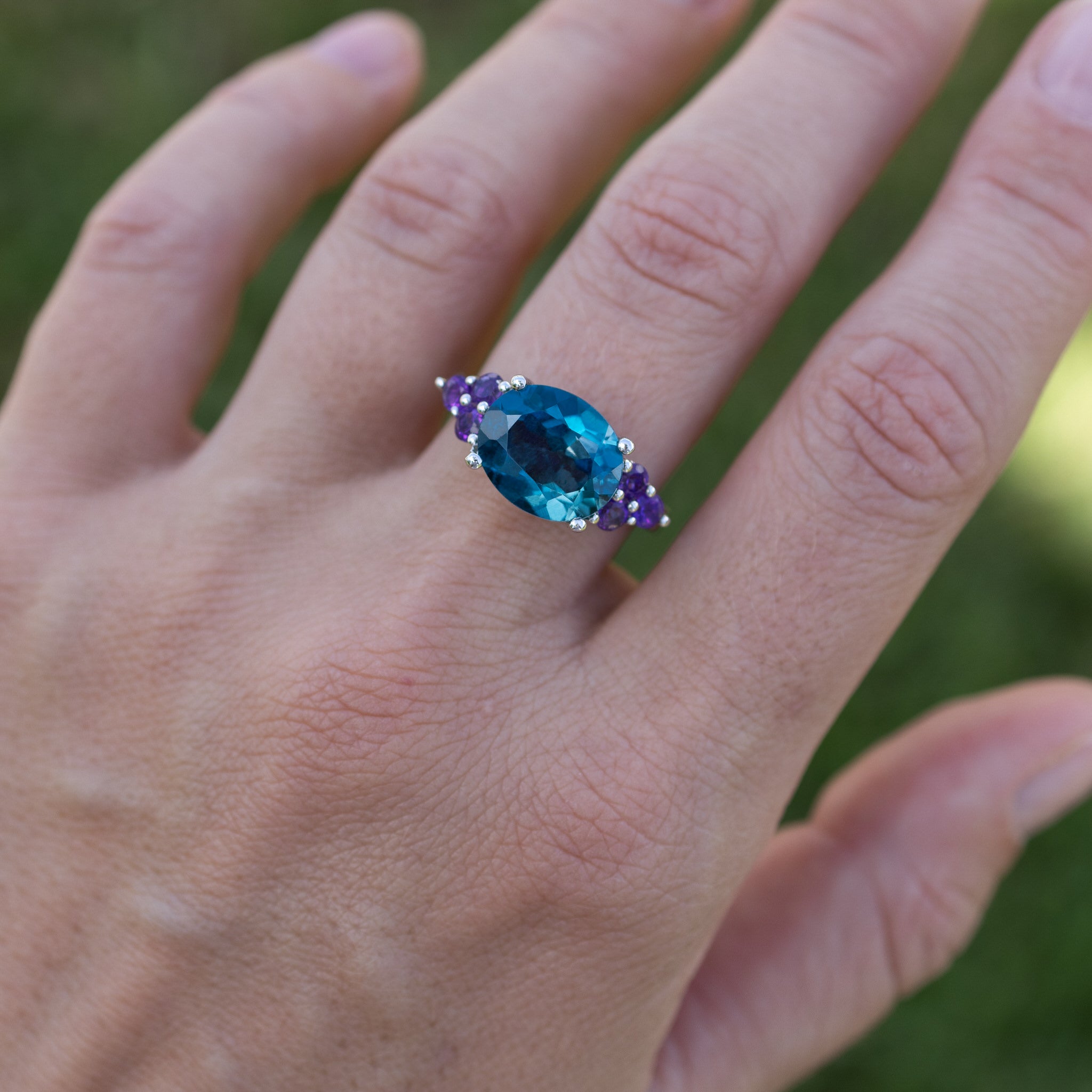 London Blue Topaz Cocktail Ring Amethyst Setting 6.65 Carats