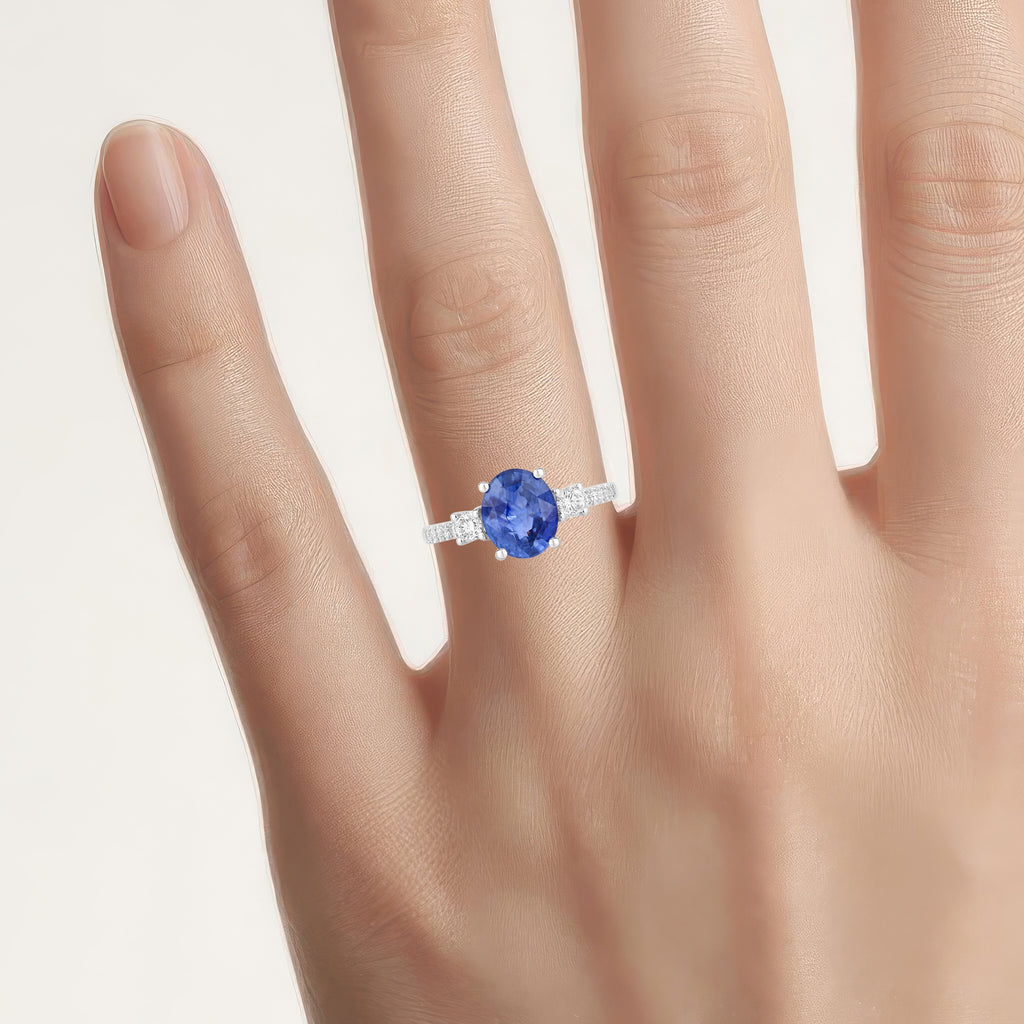 Blue Sapphire Ring With Diamonds 3.06 Carats 18K White Gold