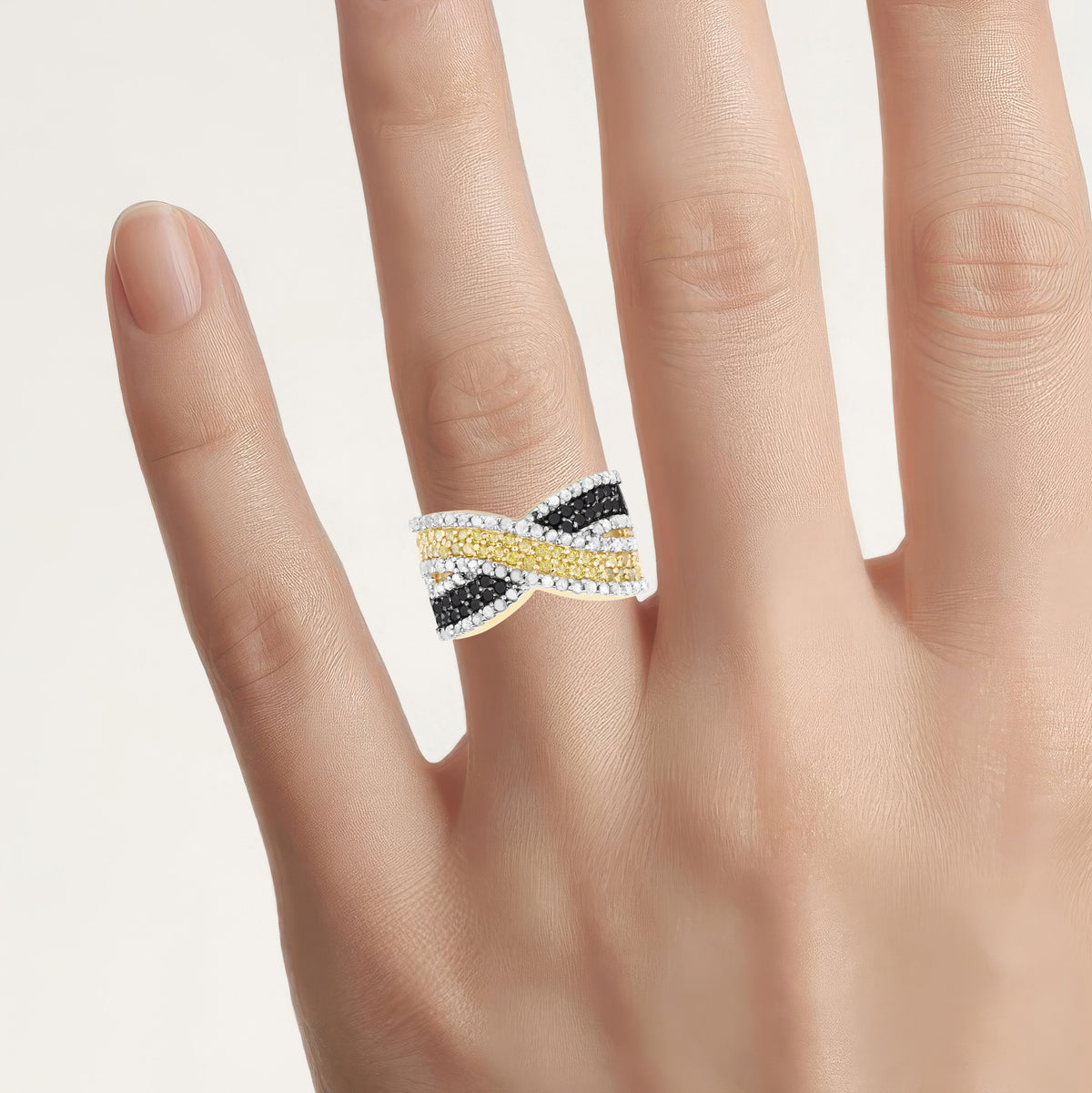 Multicolor Diamond Ring 1.52 Carats Gold Plated Silver