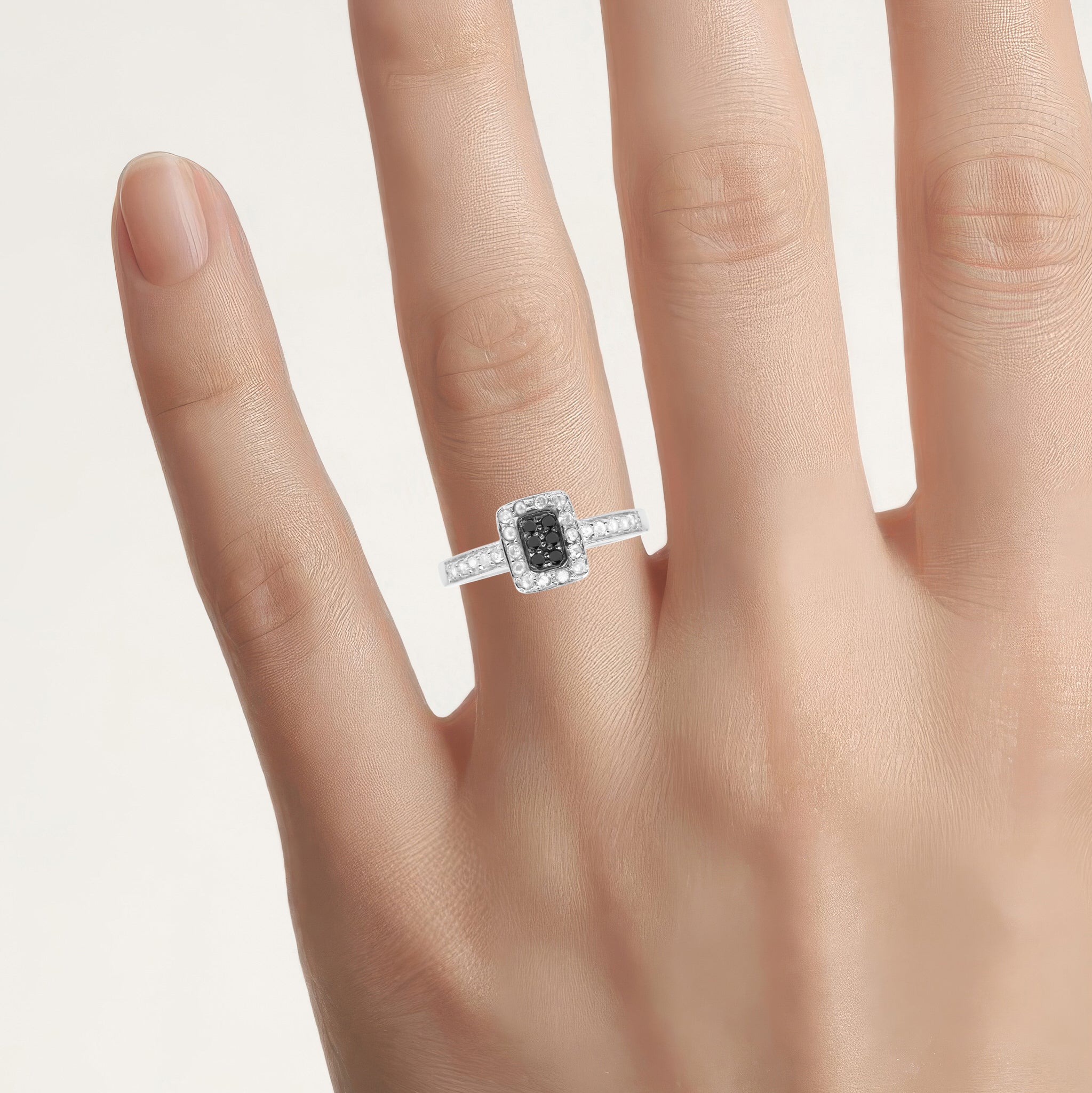 Multicolor Diamond Ring 0.32 Carats Sterling Silver