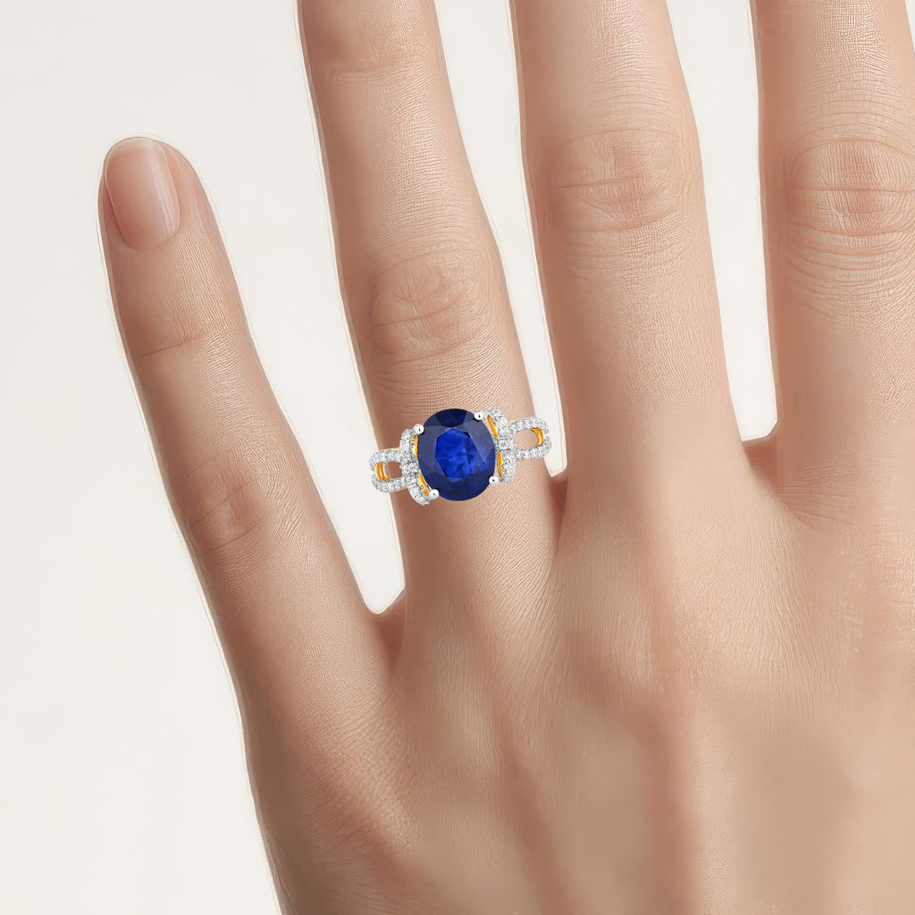 Blue Sapphire Ring With Diamonds 4.16 Carats 18K White and Yellow Gold