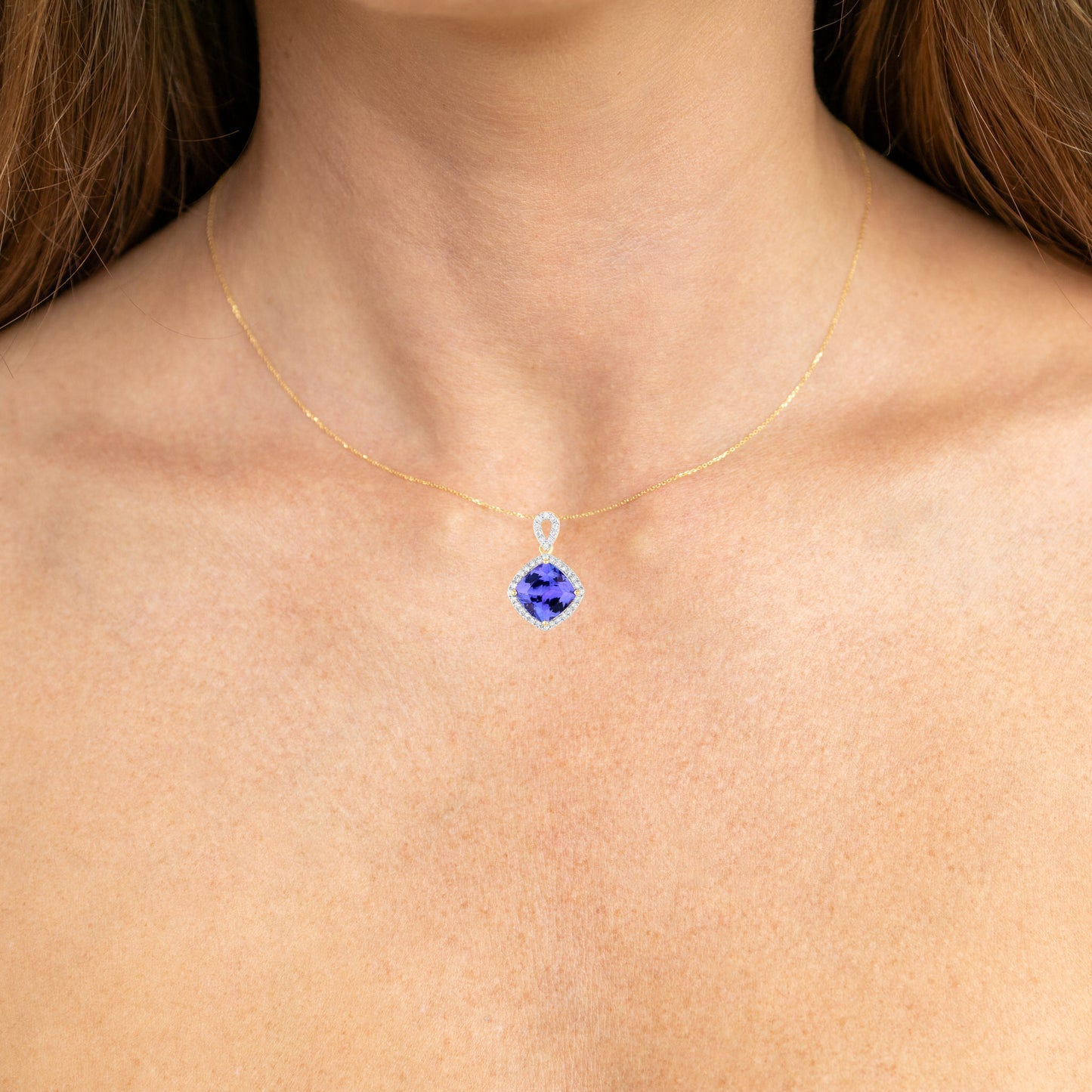 Natural Tanzanite Pendant With Diamonds 2.52 Carats 14K Yellow Gold