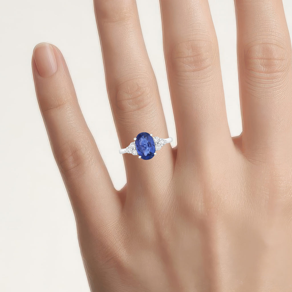 Blue Sapphire Ring With Diamonds 3.12 Carats 18K White Gold