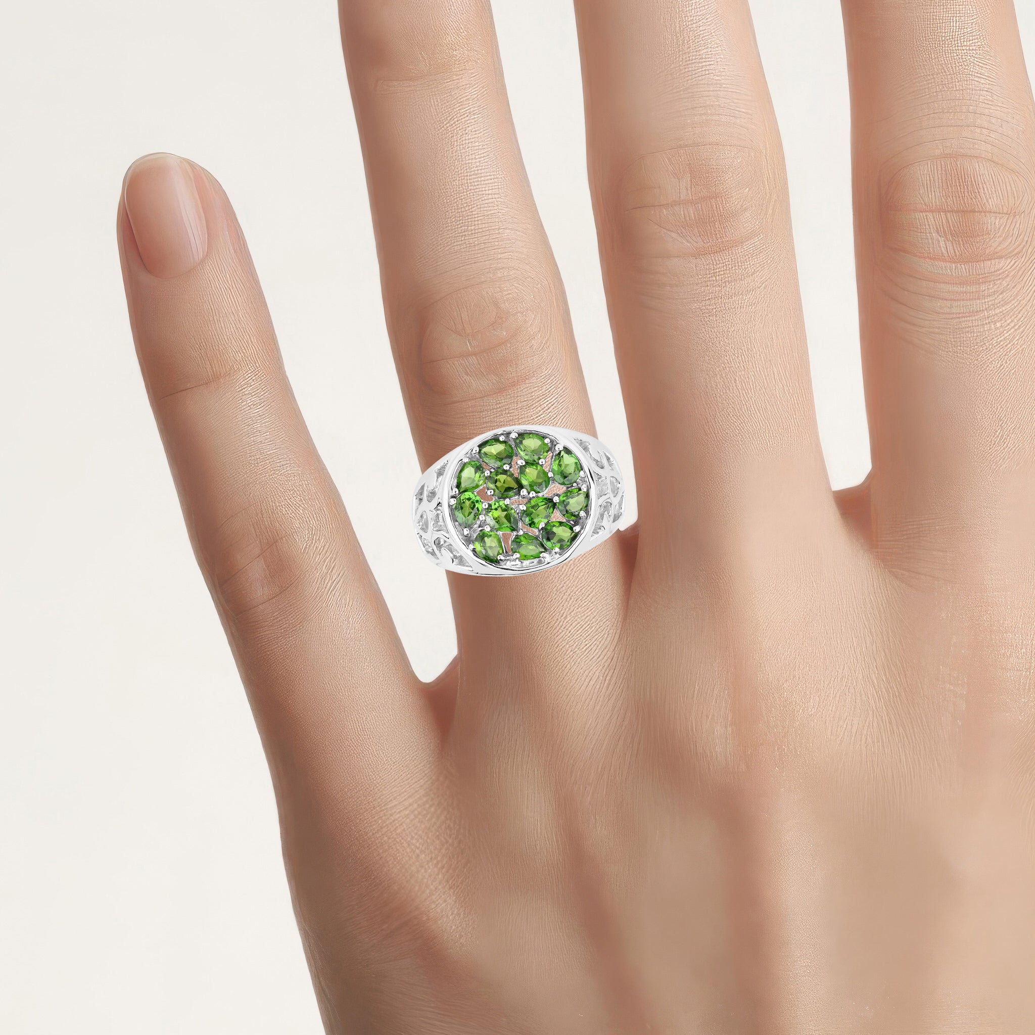Chrome Diopside Ring 2.2 Carats Sterling Silver