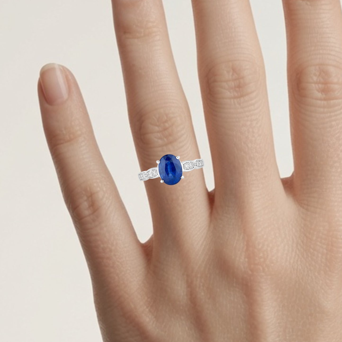 Blue Sapphire Ring With Diamonds 2.6 Carats 18K White Gold