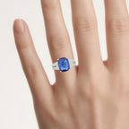 Blue Sapphire Ring With Diamonds 3.4 Carats 18K White Gold