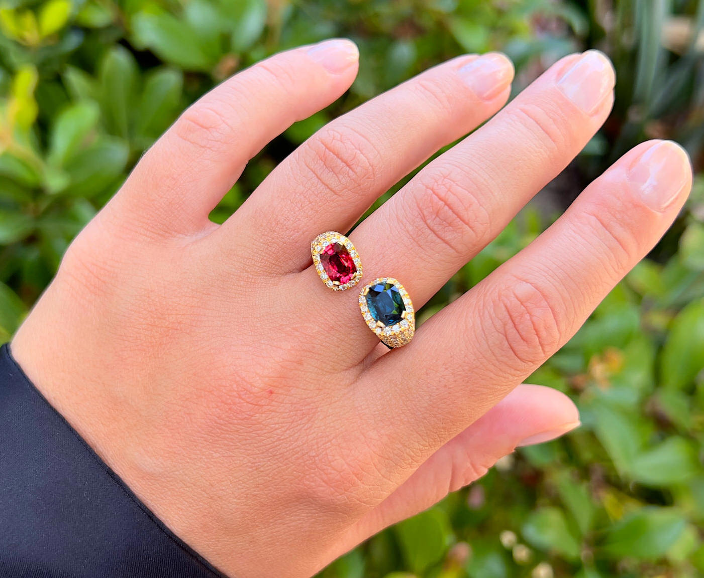 Blue and Red Spinel Bypass Ring Diamond Setting 4 Carats 18K Gold