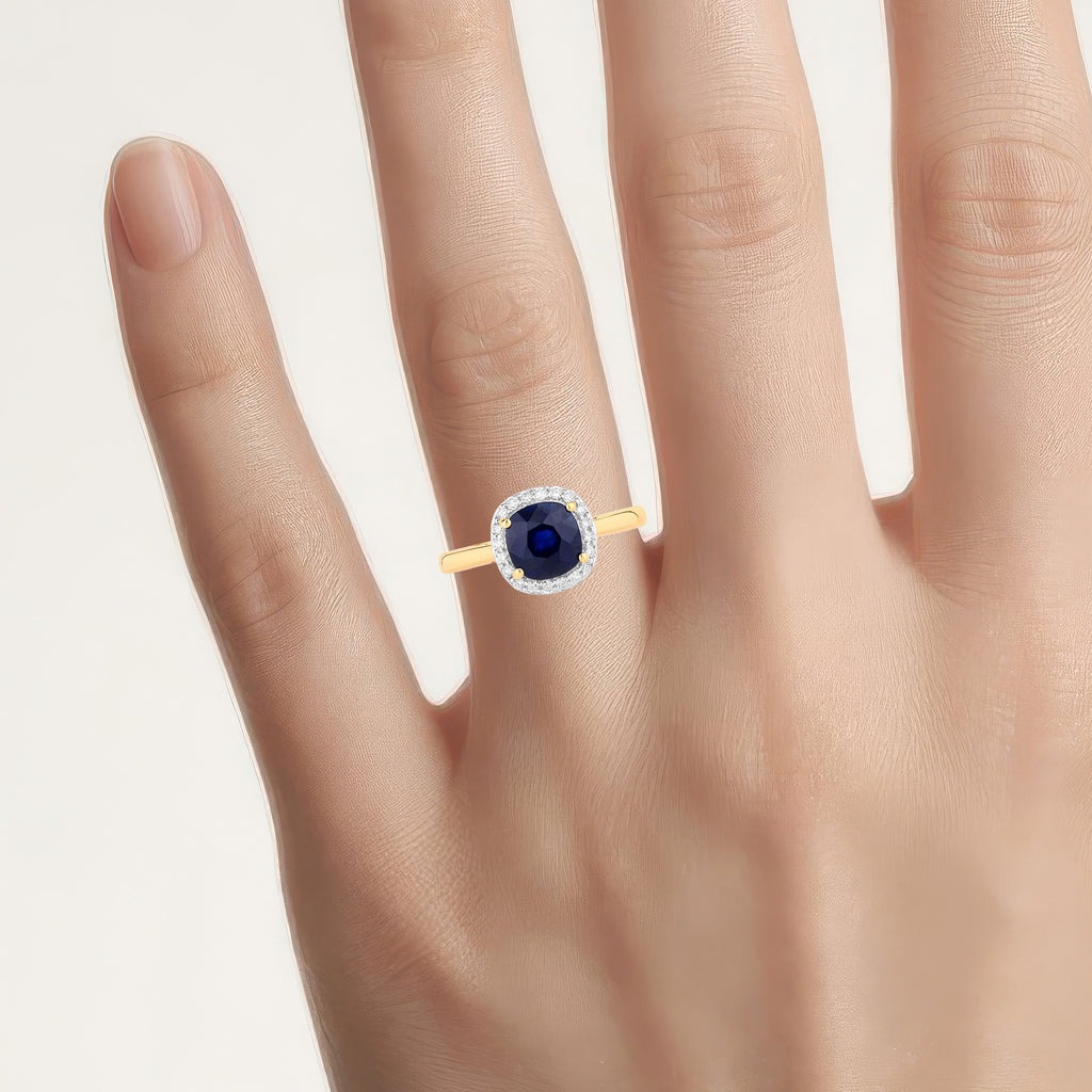 Blue Sapphire Ring With Diamonds 2.42 Carats 18K Yellow Gold