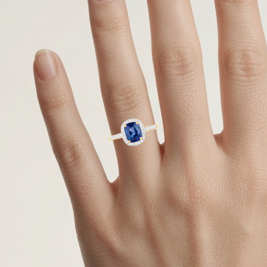 Blue Sapphire Ring With Diamonds 2.14 Carats 18K Yellow Gold