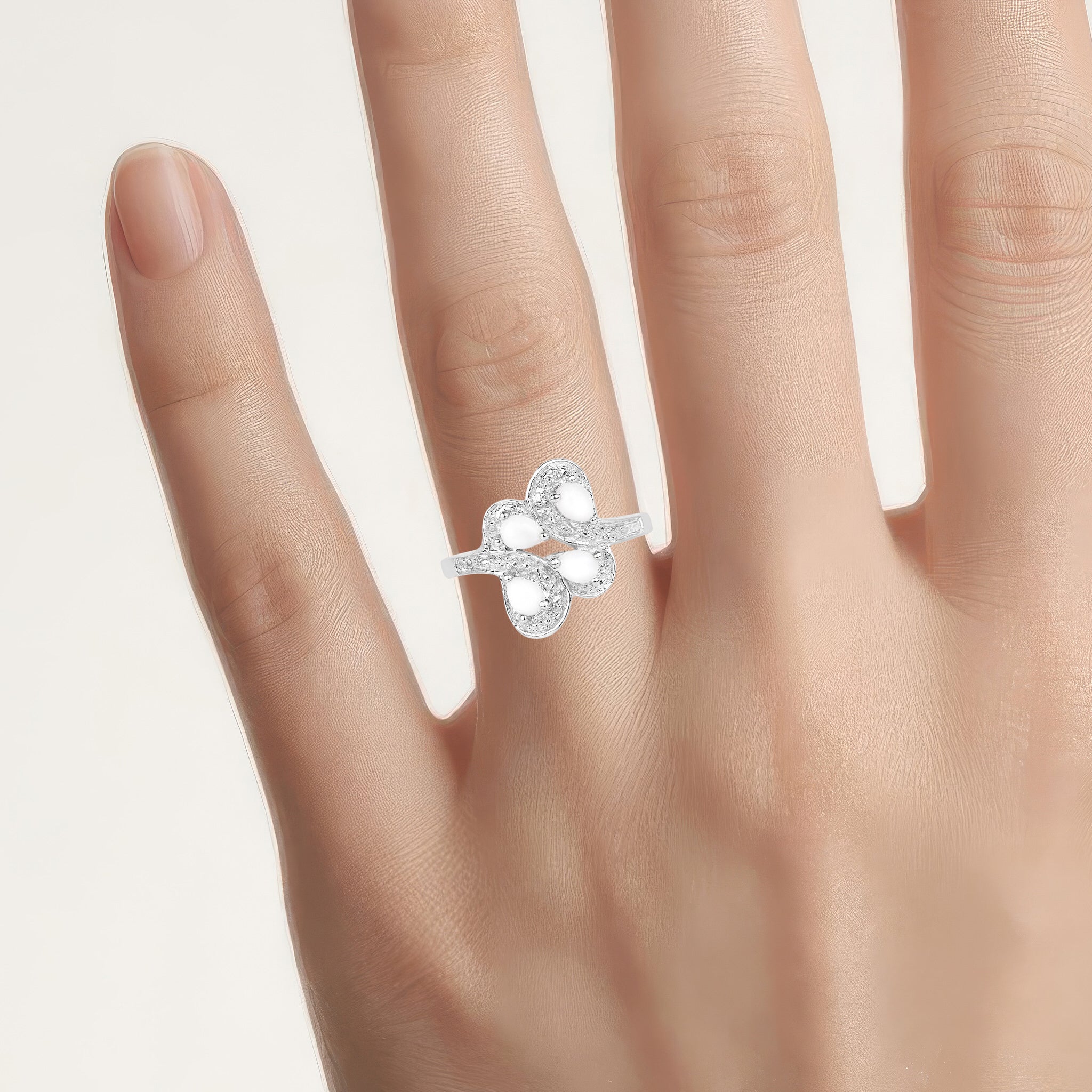 Opal Ring 0.58 Carats Sterling Silver