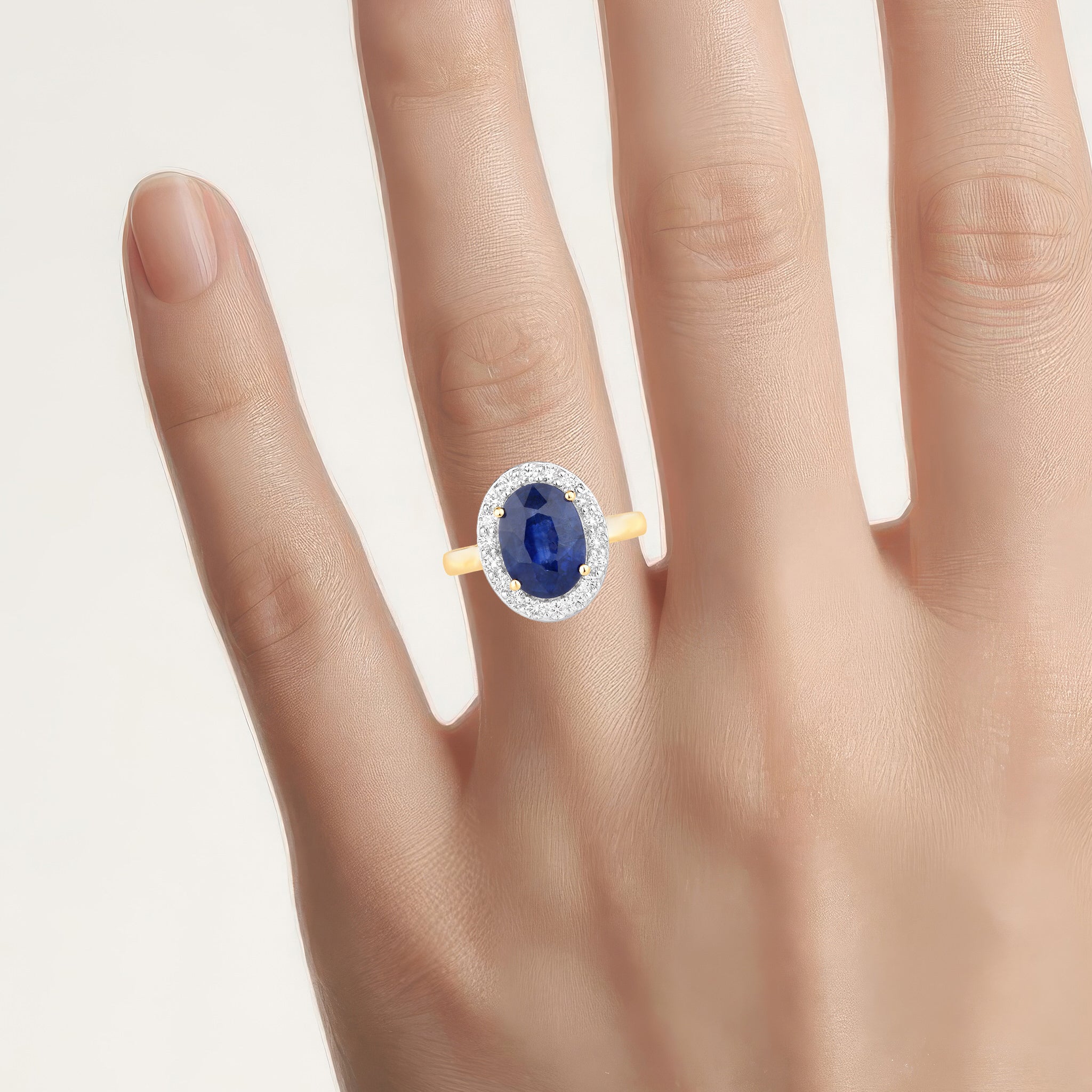 Blue Sapphire Ring With Diamonds 4.48 Carats 18K Yellow Gold