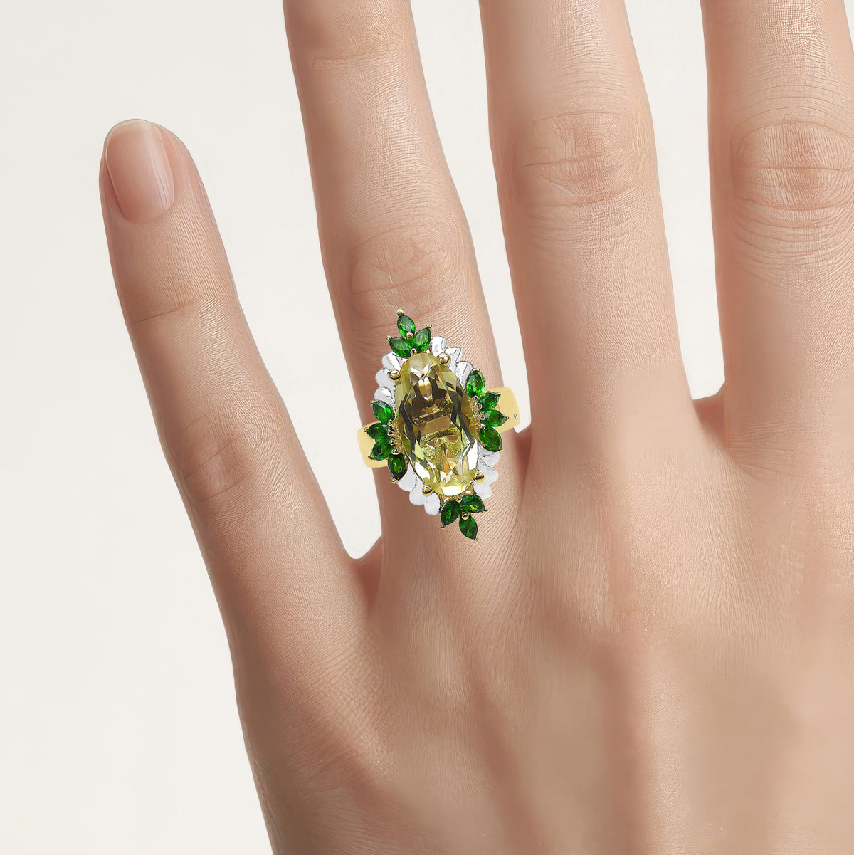 Lemon Quartz Ring With Chrome Diopside 6.28 Carats Gold Plated Silver