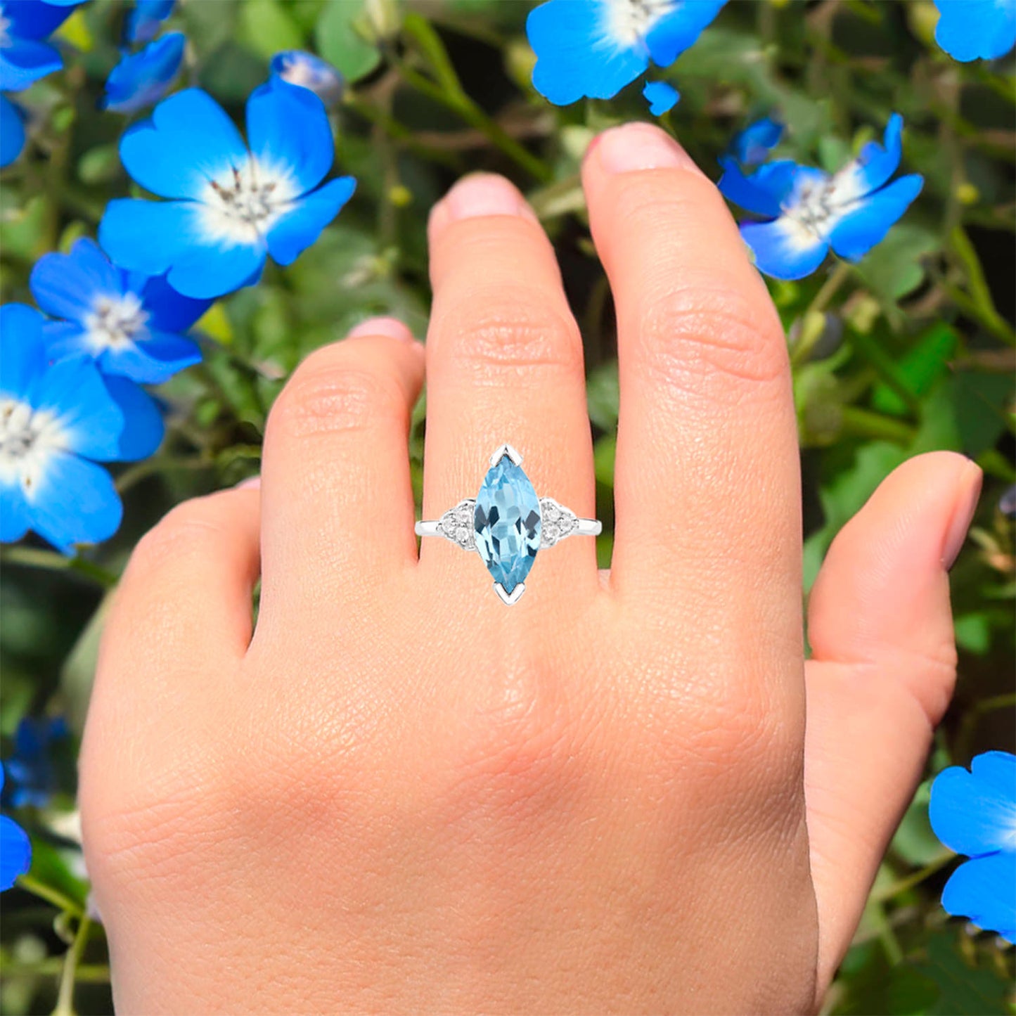 Swiss Blue Topaz Ring With White Topaz 3.76 Carats Sterling Silver
