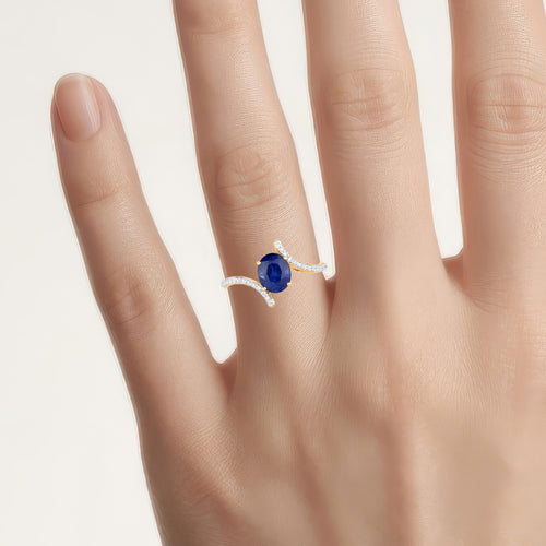 Blue Sapphire Ring With Diamonds 2.38 Carats 18K Yellow Gold