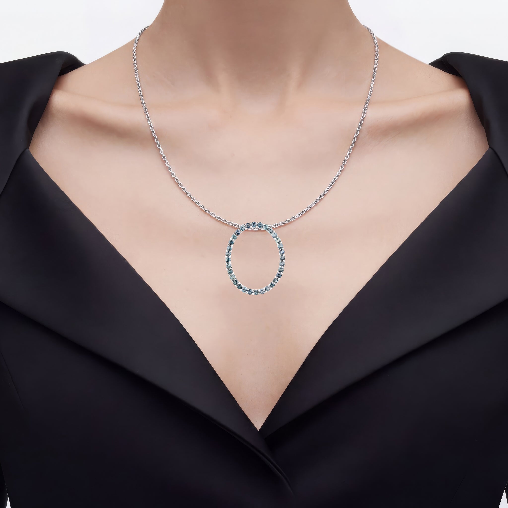 Blue Sapphire Pendant 3.18 Carats Sterling Silver