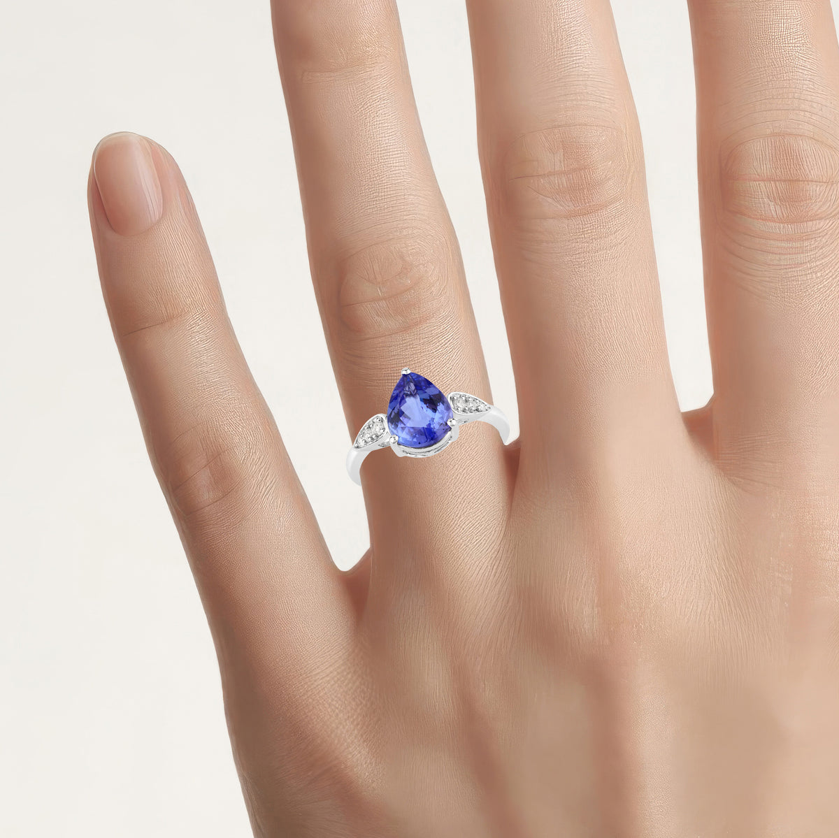Tanzanite Ring With Diamonds 2.5 Carats 14K White Gold