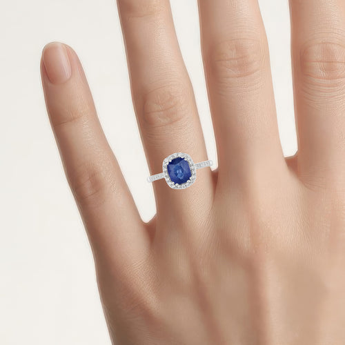 Blue Sapphire Ring With Diamonds 2.32 Carats 18K White Gold