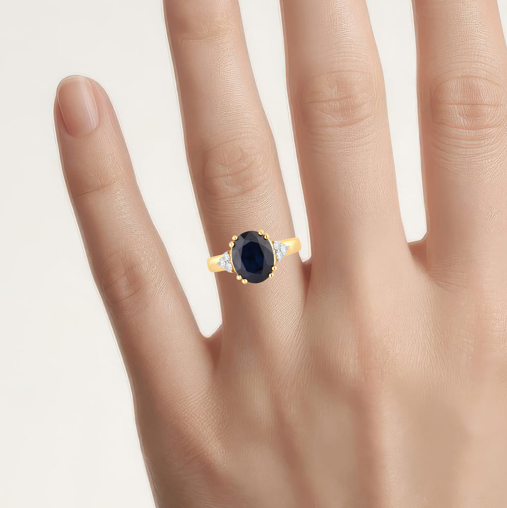 Blue Sapphire Ring With Diamonds 4.46 Carats 14K Yellow Gold