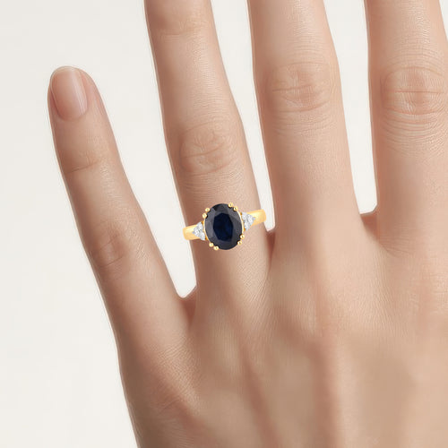 Blue Sapphire Ring With Diamonds 4.46 Carats 14K Yellow Gold
