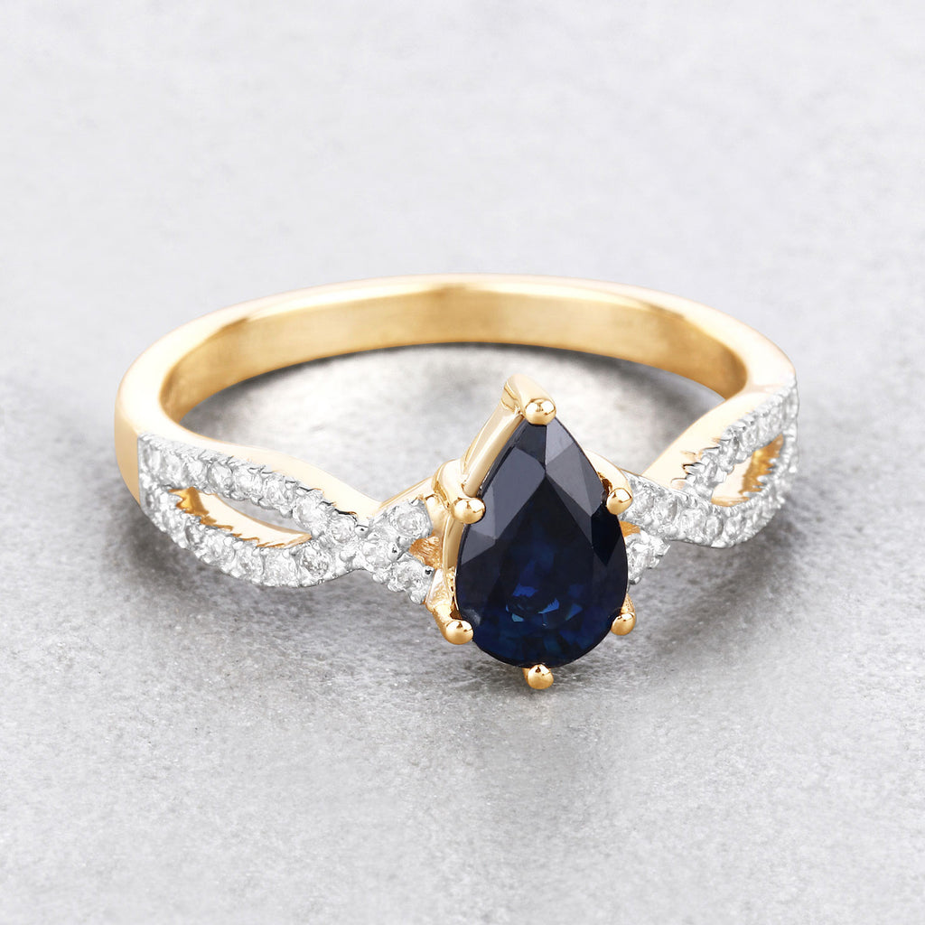 Blue Sapphire Ring With Diamonds 1.1 Carats 14K Yellow Gold