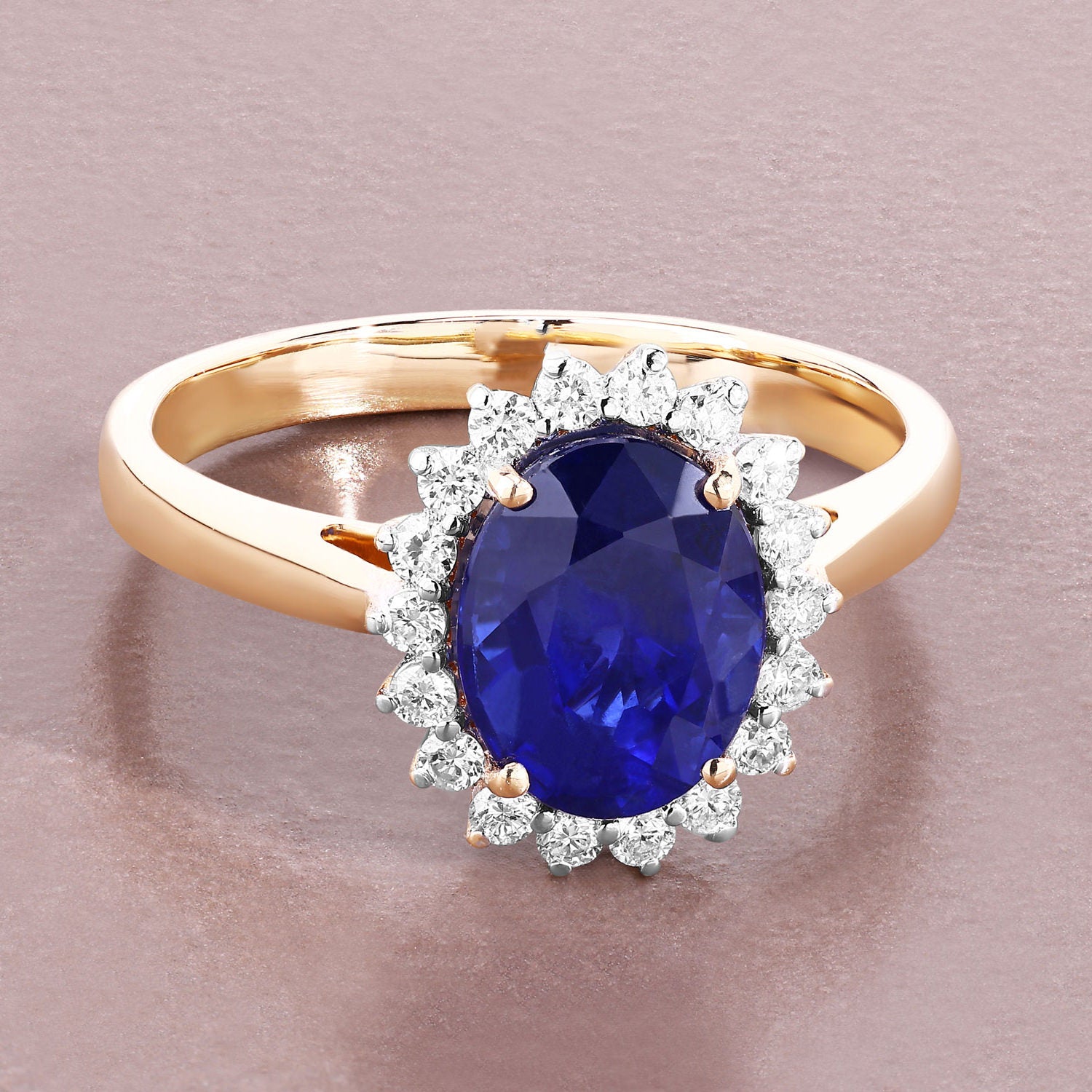 Blue Sapphire Ring With Diamonds 2.82 Carats 18K Yellow Gold
