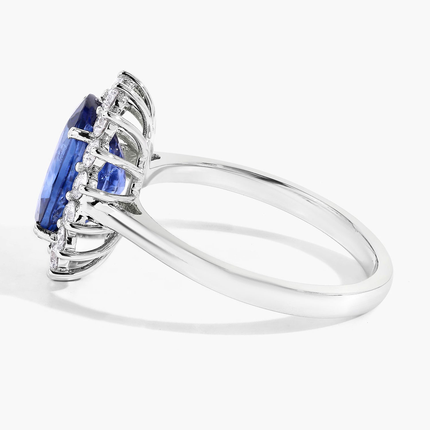 Blue Sapphire Ring With Diamonds 4.5 Carats 18K White Gold